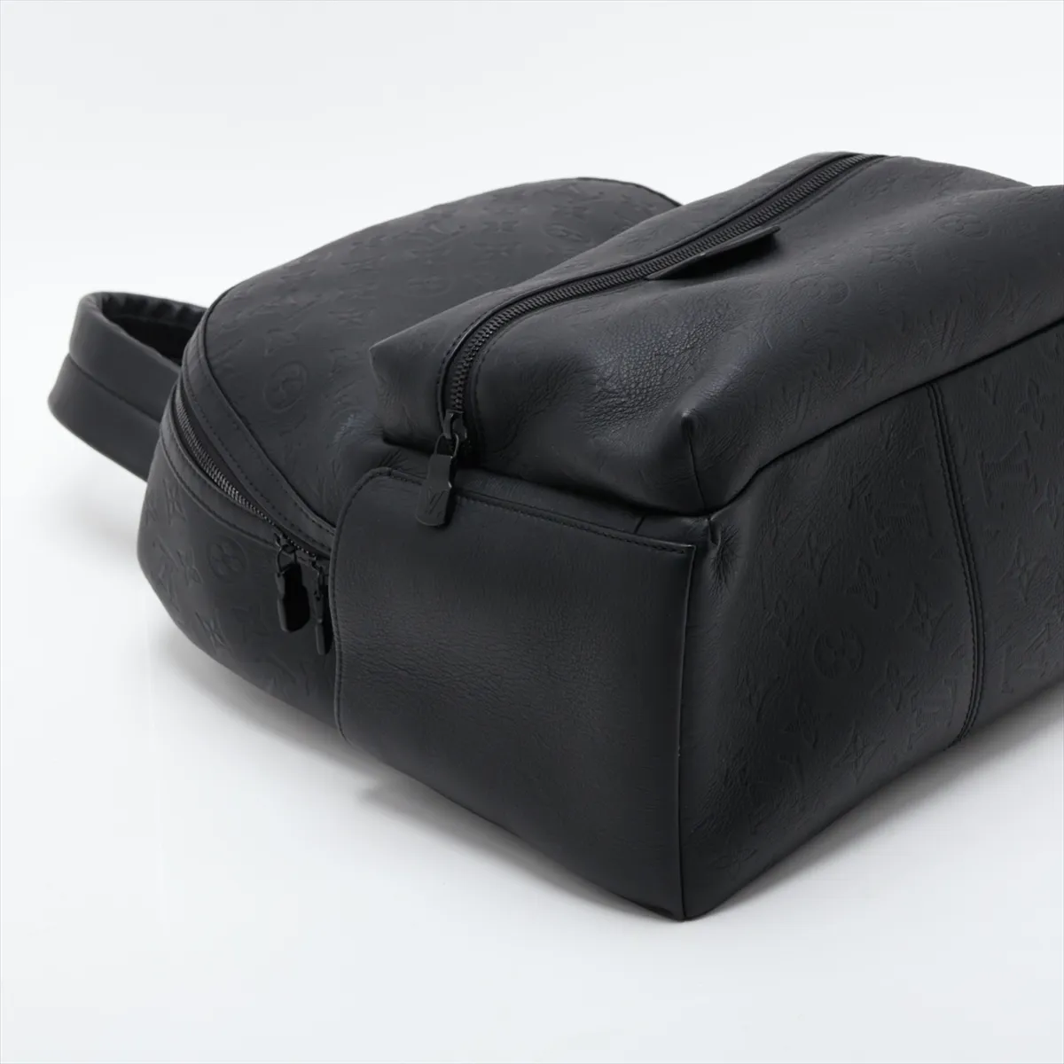 Monogram Shadow Discovery Backpack PM M46553 Black (RFID detected) — view 4
