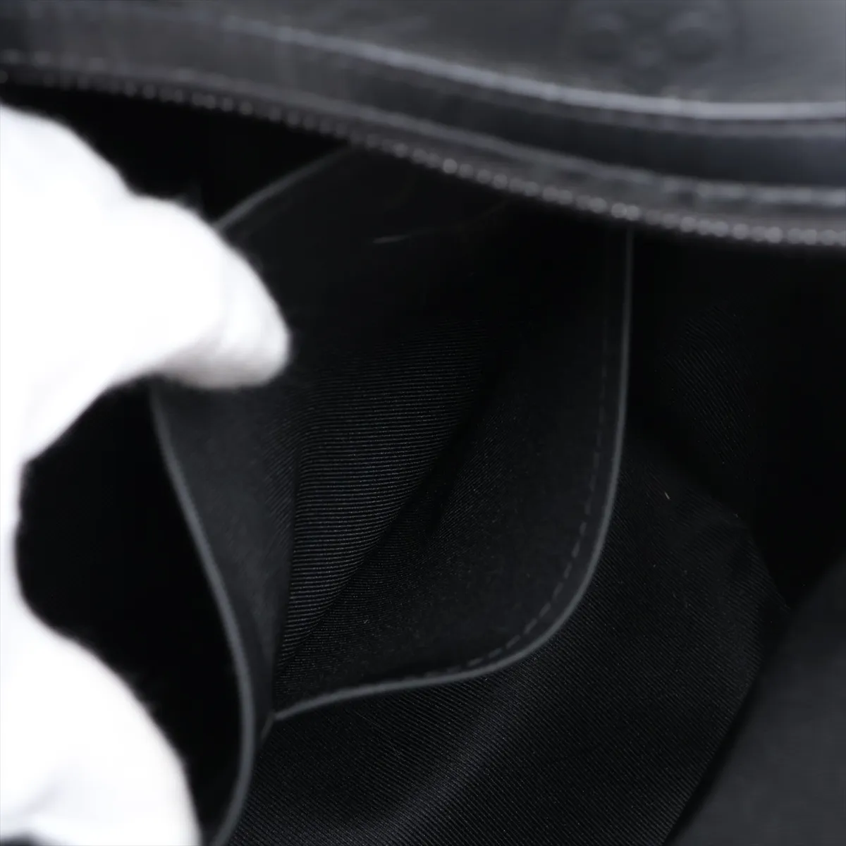 Monogram Shadow Discovery Backpack PM M46553 Black (RFID detected) — view 10