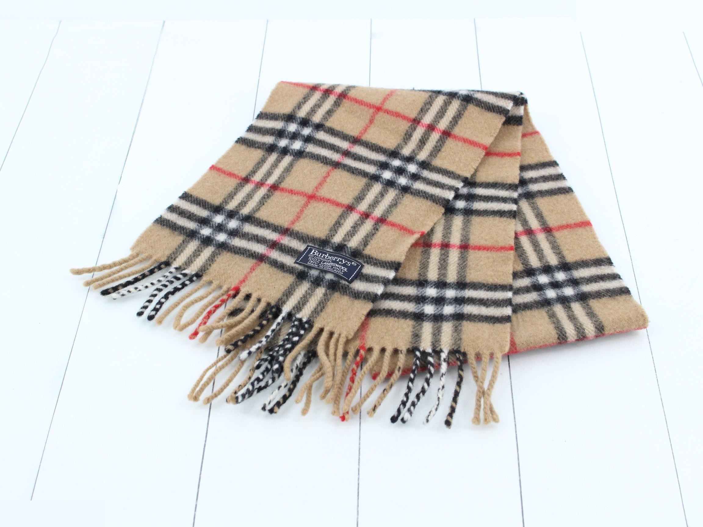Other lines: Small items, accessories, and scarves — view 2