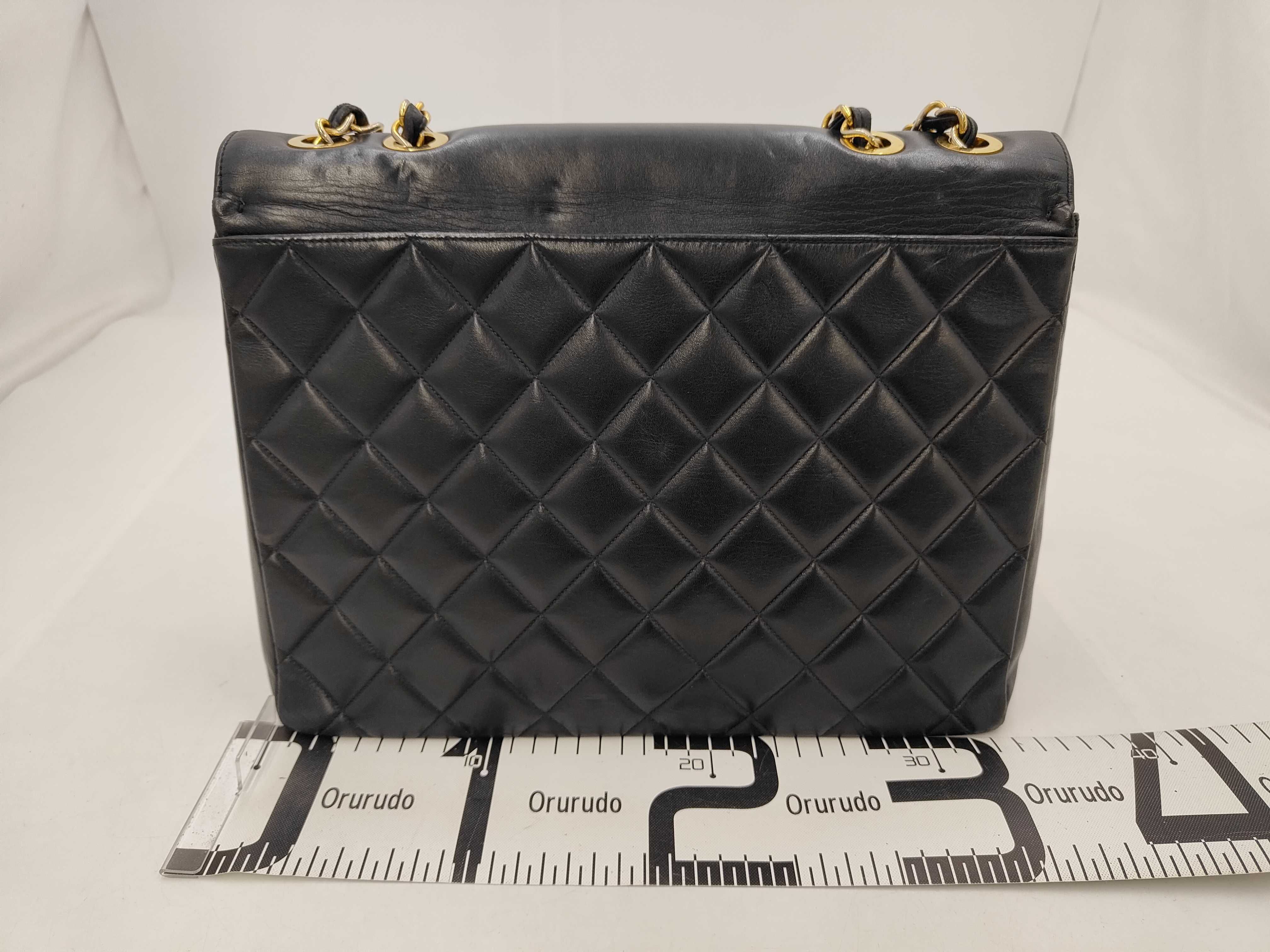Matelassé Large Coco Gold Hardware Chain Shoulder Bag — view 2