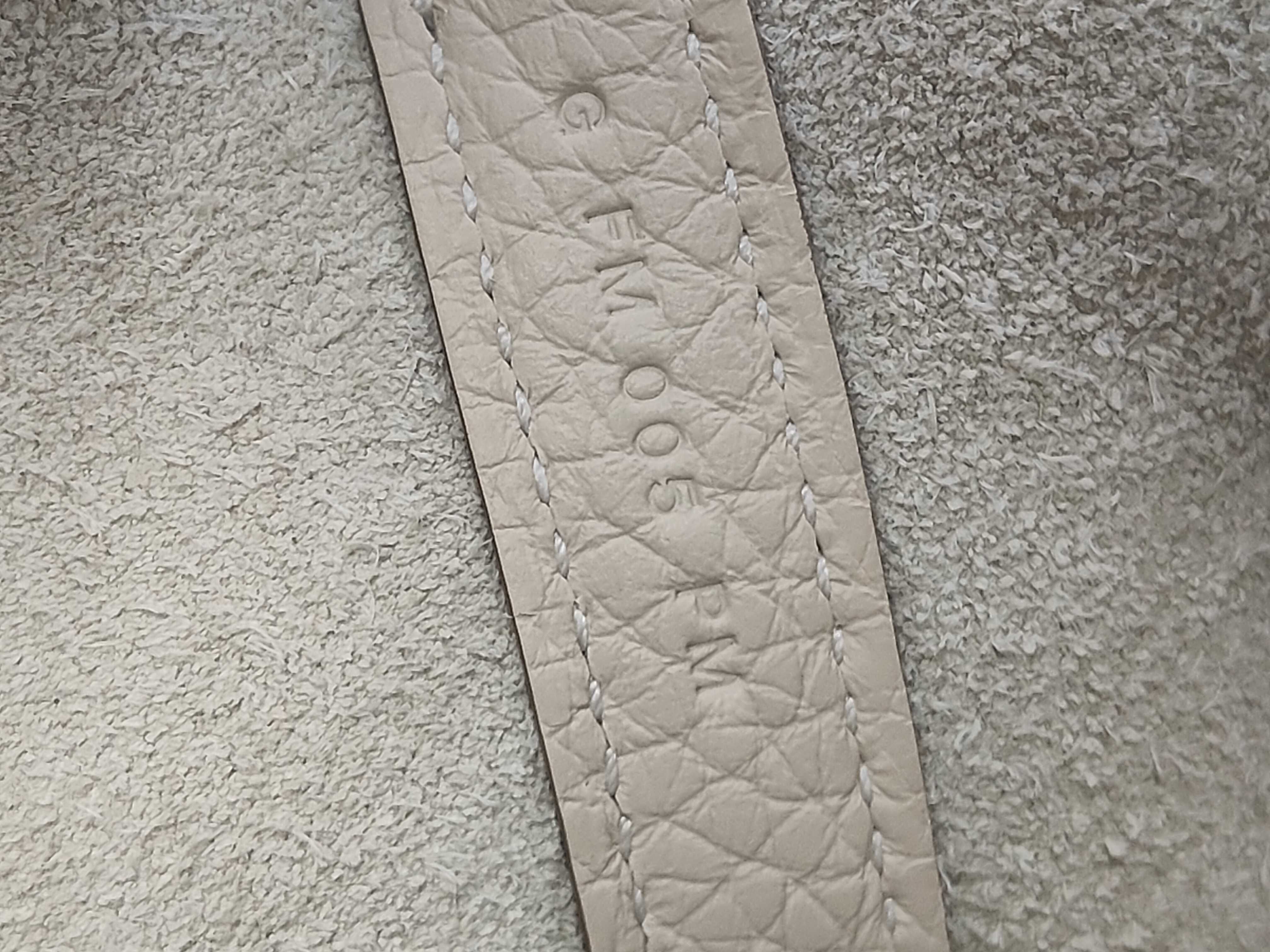 Picotin Lock 18 Craie Taurillon Clemence Leather Silver Hardware G Stamp Handbag — view 11