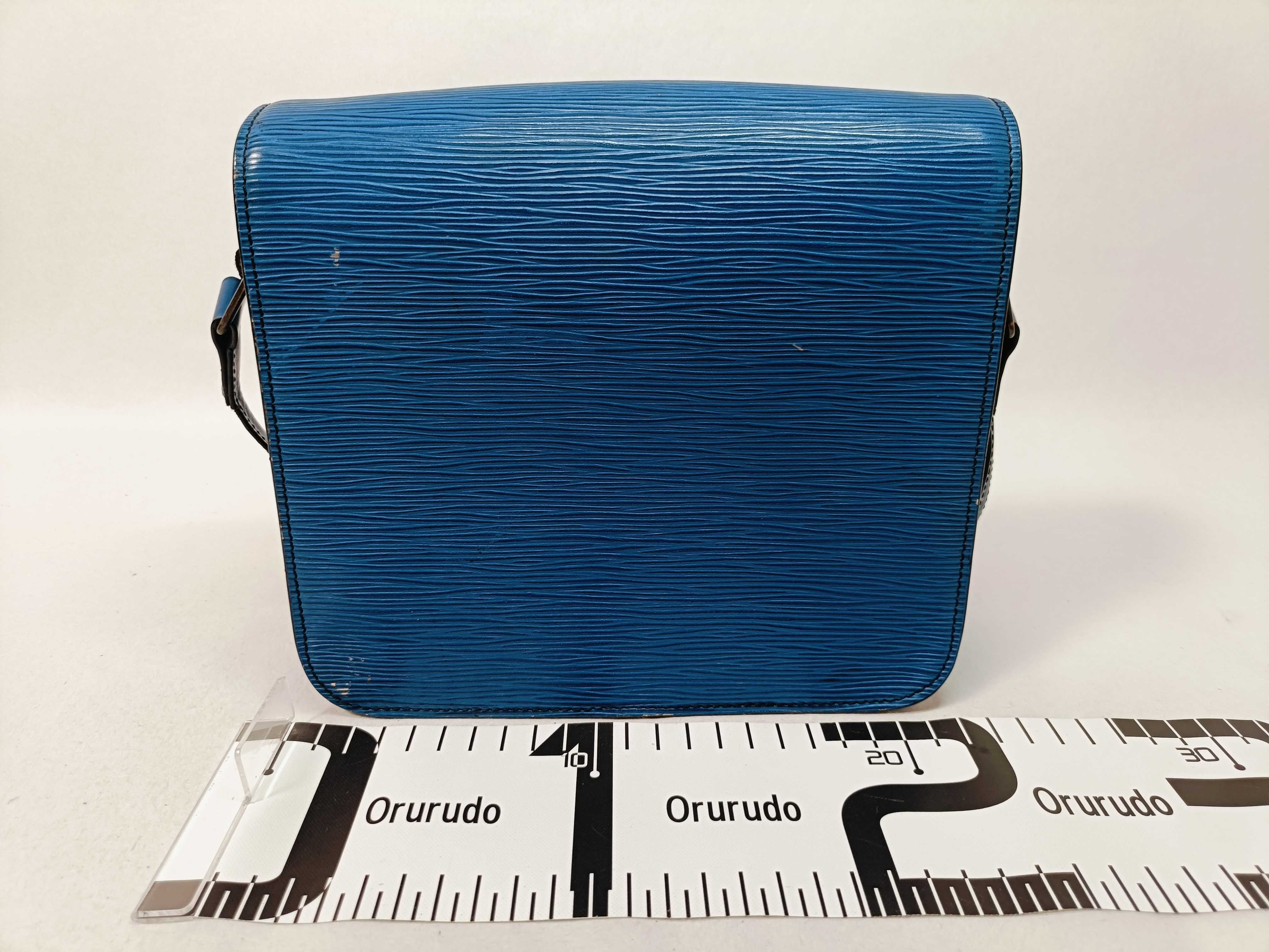 Epi Cartouchiere Shoulder Bag Blue M52245 MI0960 Shoulder Bag — view 2