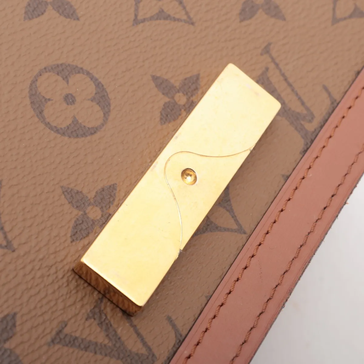 Monogram Reverse Dauphine Lock XL M46537 Brown RFID Reactive — view 13