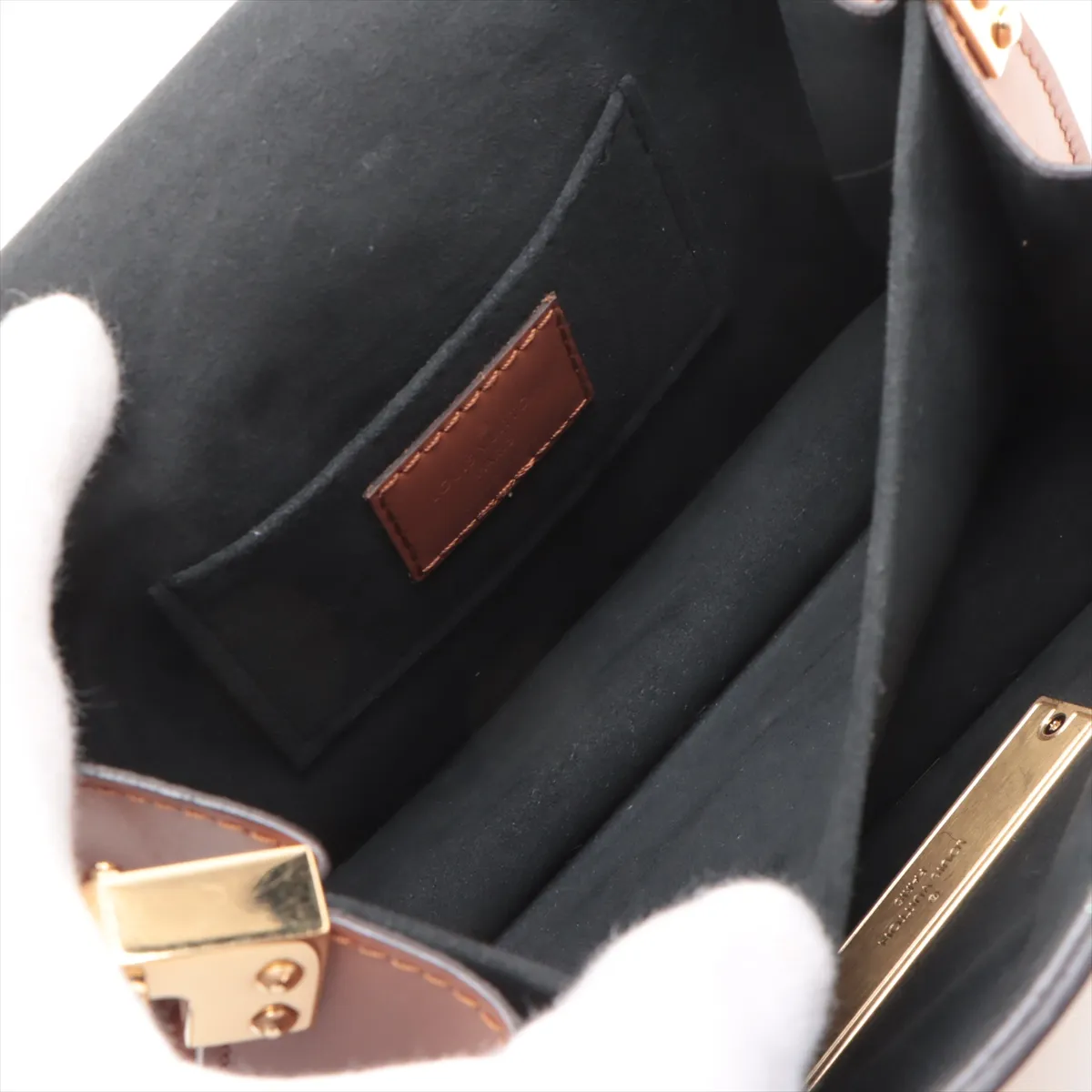 Monogram Reverse Dauphine Lock XL M46537 Brown RFID Reactive — view 9