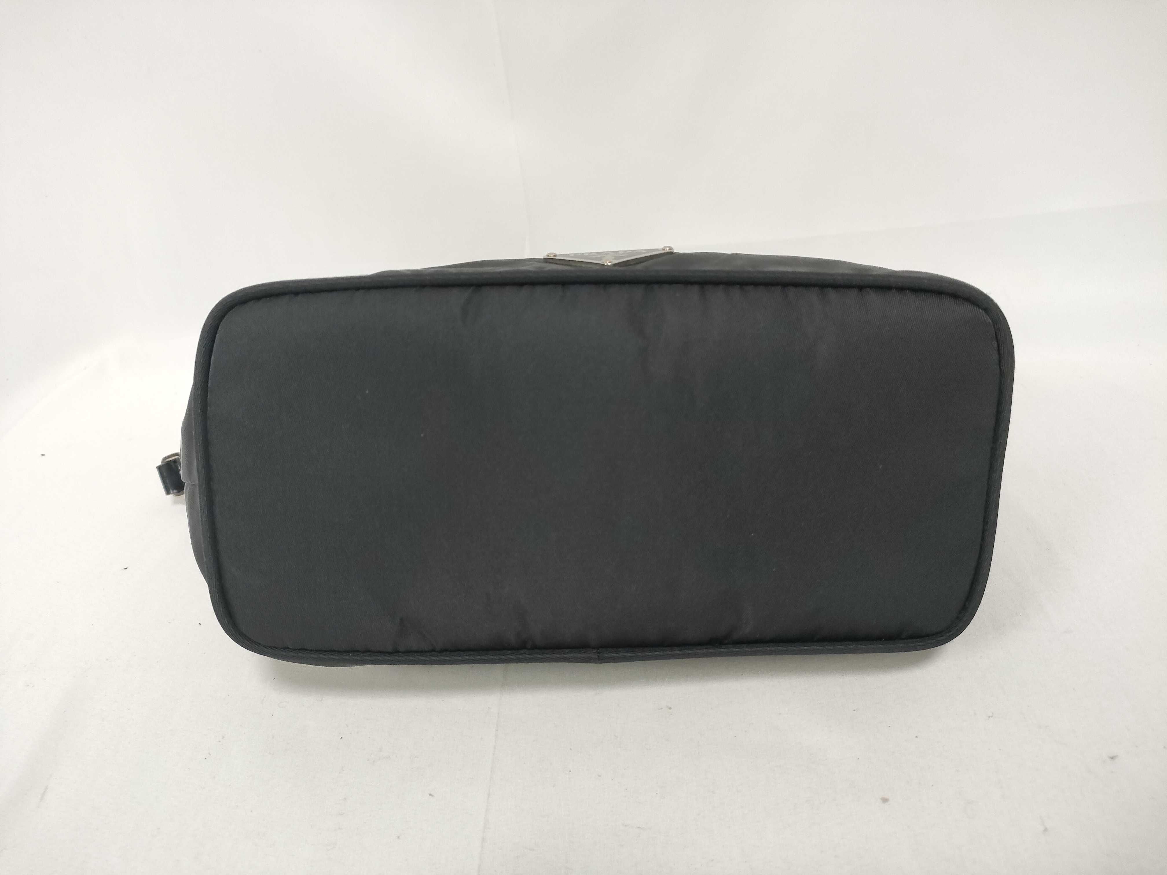 handbag pouch with triangular logo, black handbag — view 3