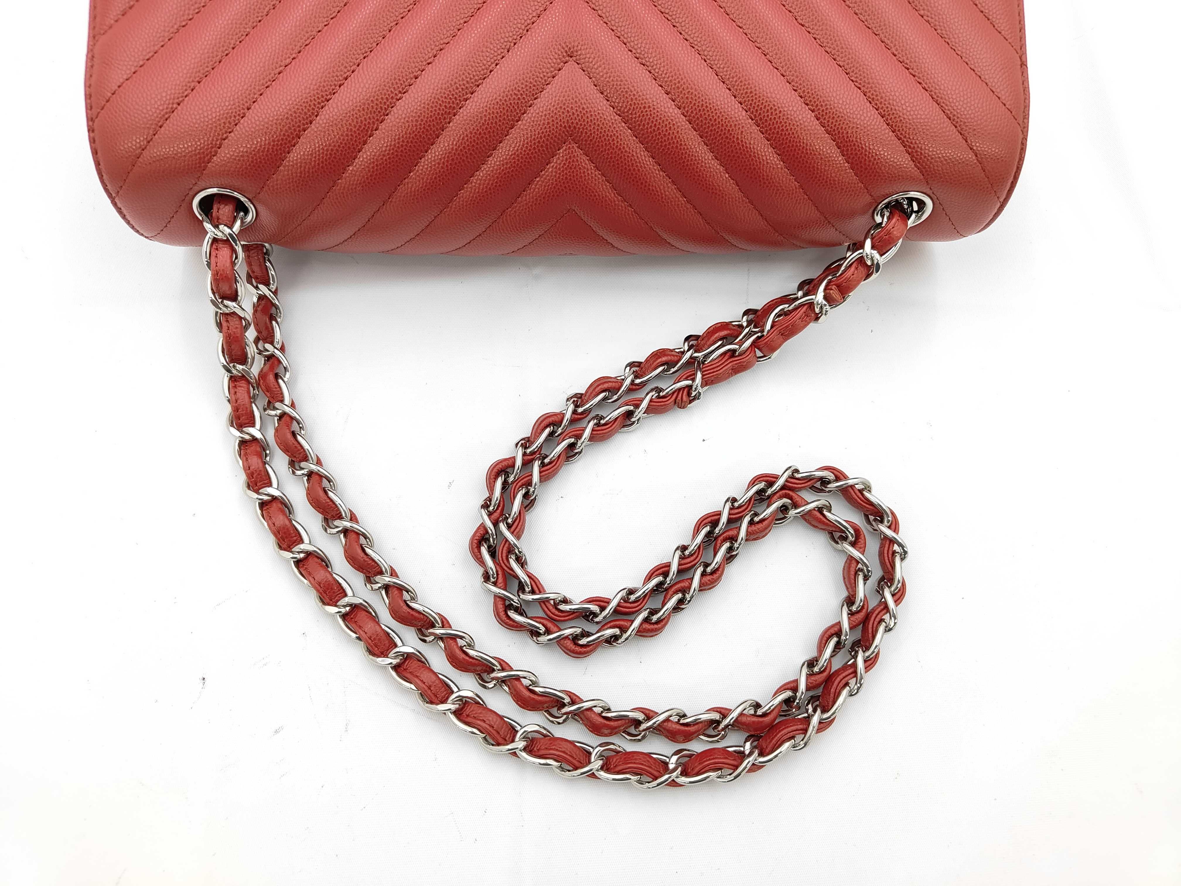 Matelassé 30 Double Flap V-Stitch Chain Shoulder Bag, Caviar Leather, Red — view 3