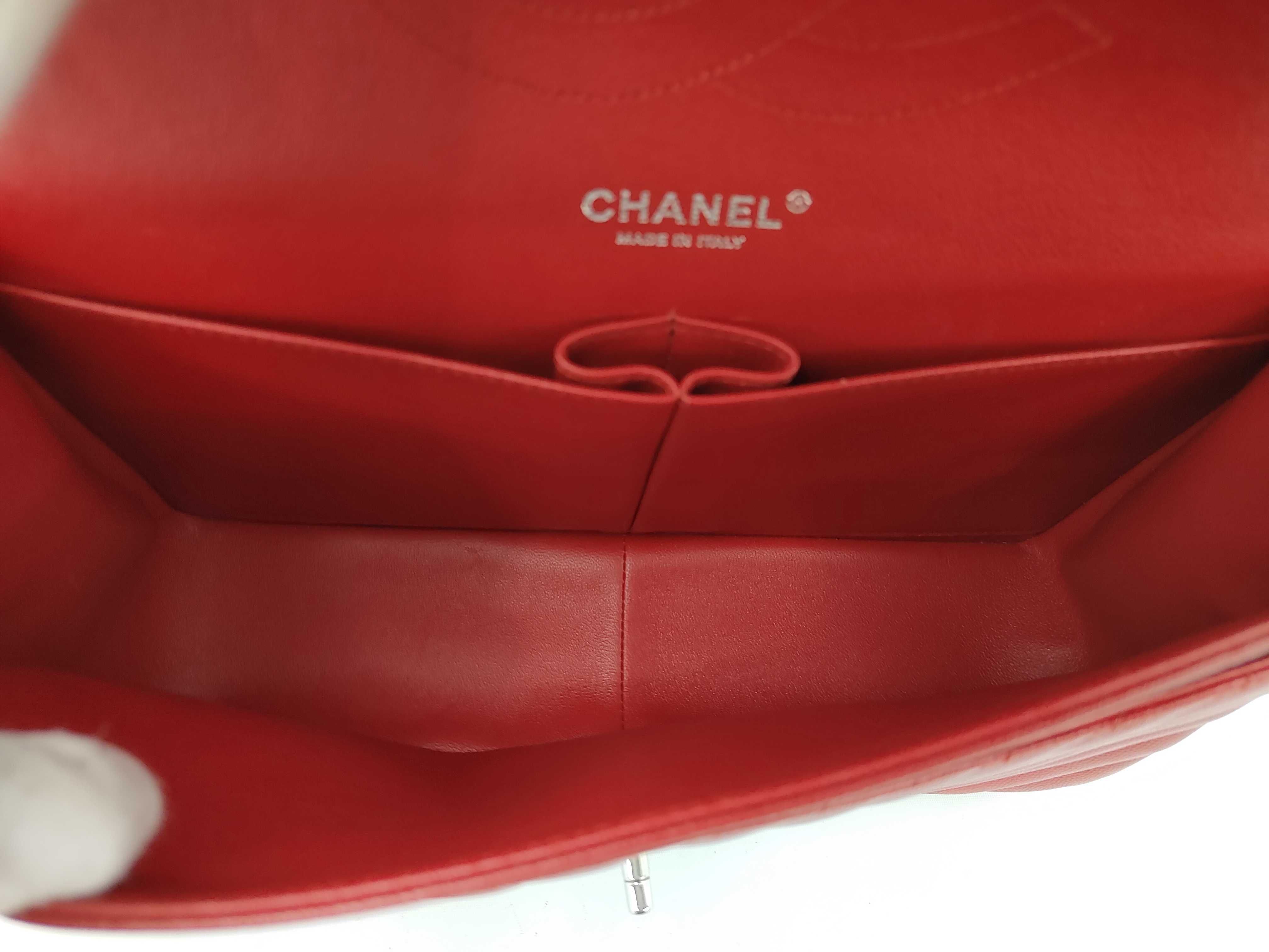 Matelassé 30 Double Flap V-Stitch Chain Shoulder Bag, Caviar Leather, Red — view 9