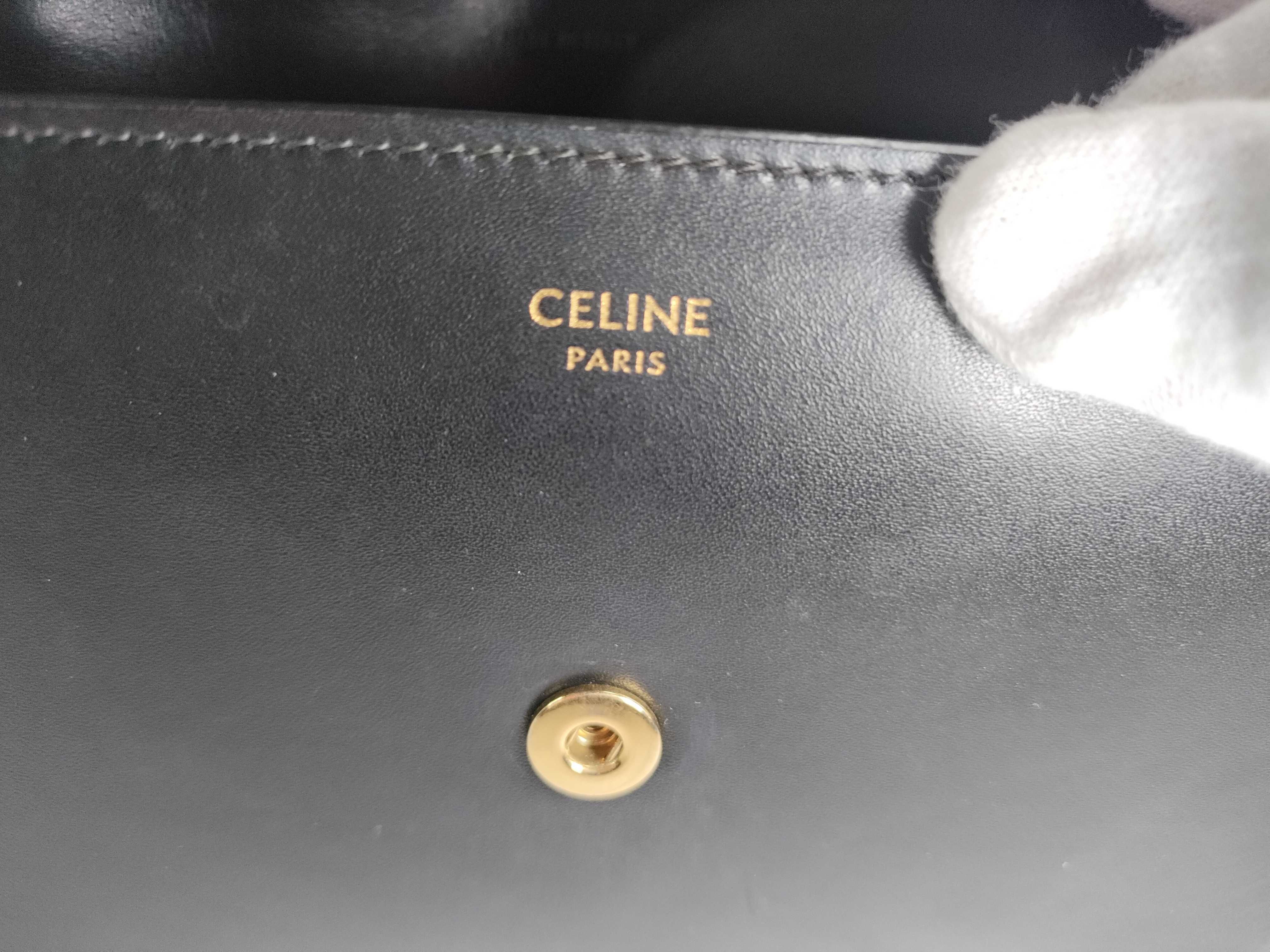 Triomphe Shoulder Bag — view 13