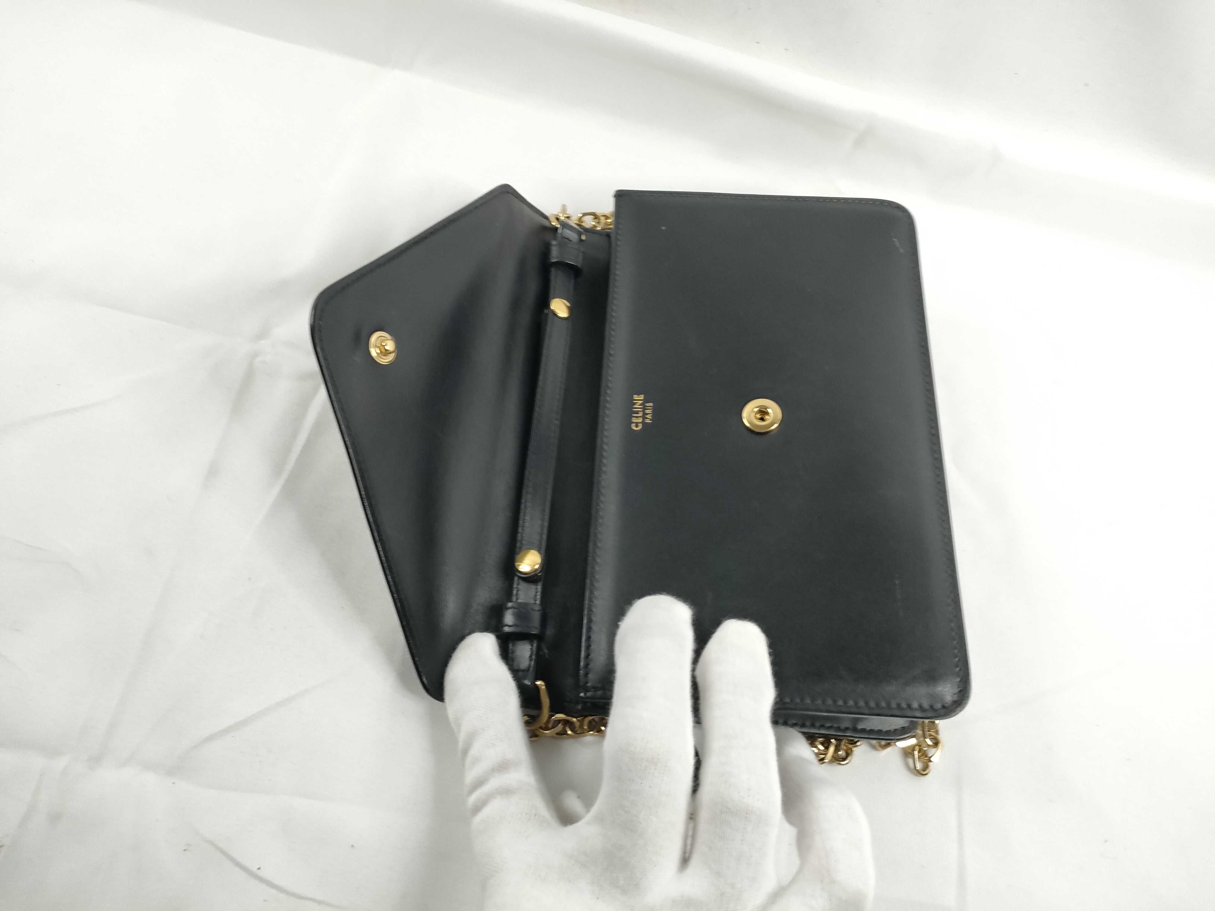 Triomphe Shoulder Bag — view 9