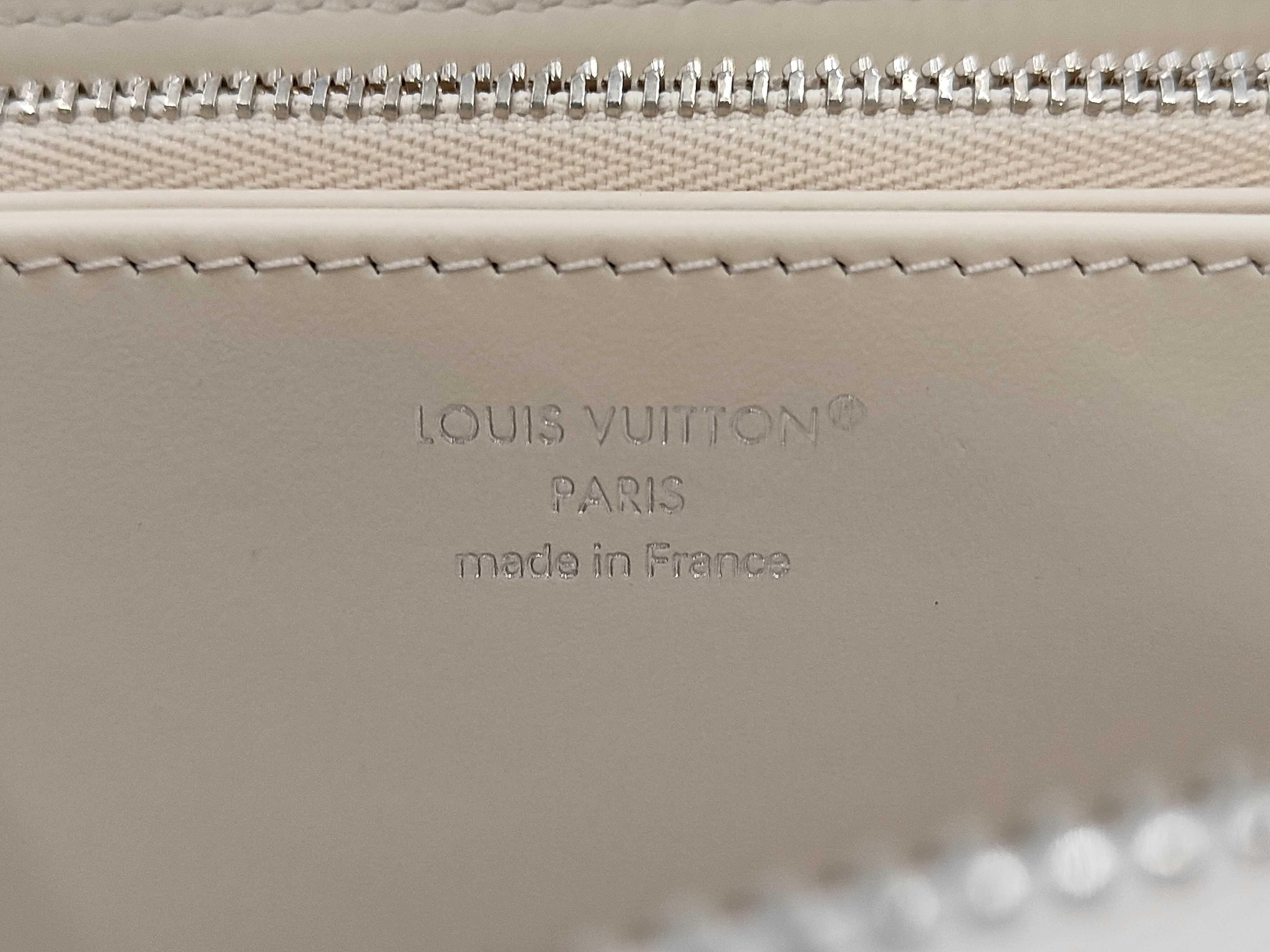 LV Zippy Wallet M2A015 Japan Limited Edition Wallet — view 6