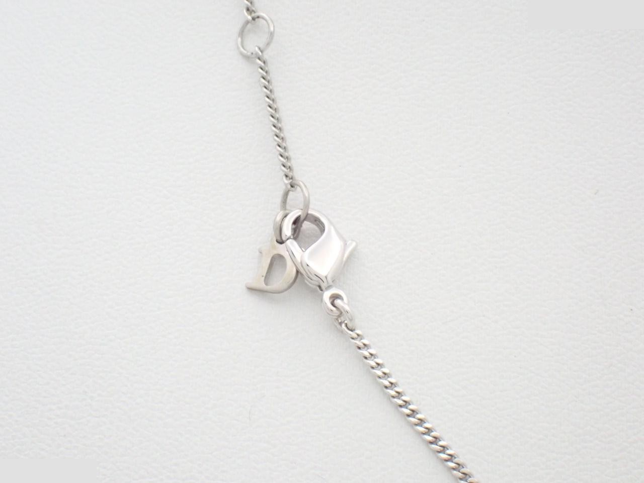 Other lines: Precious metals, necklaces, crowns, rhinestones, silver. — view 2