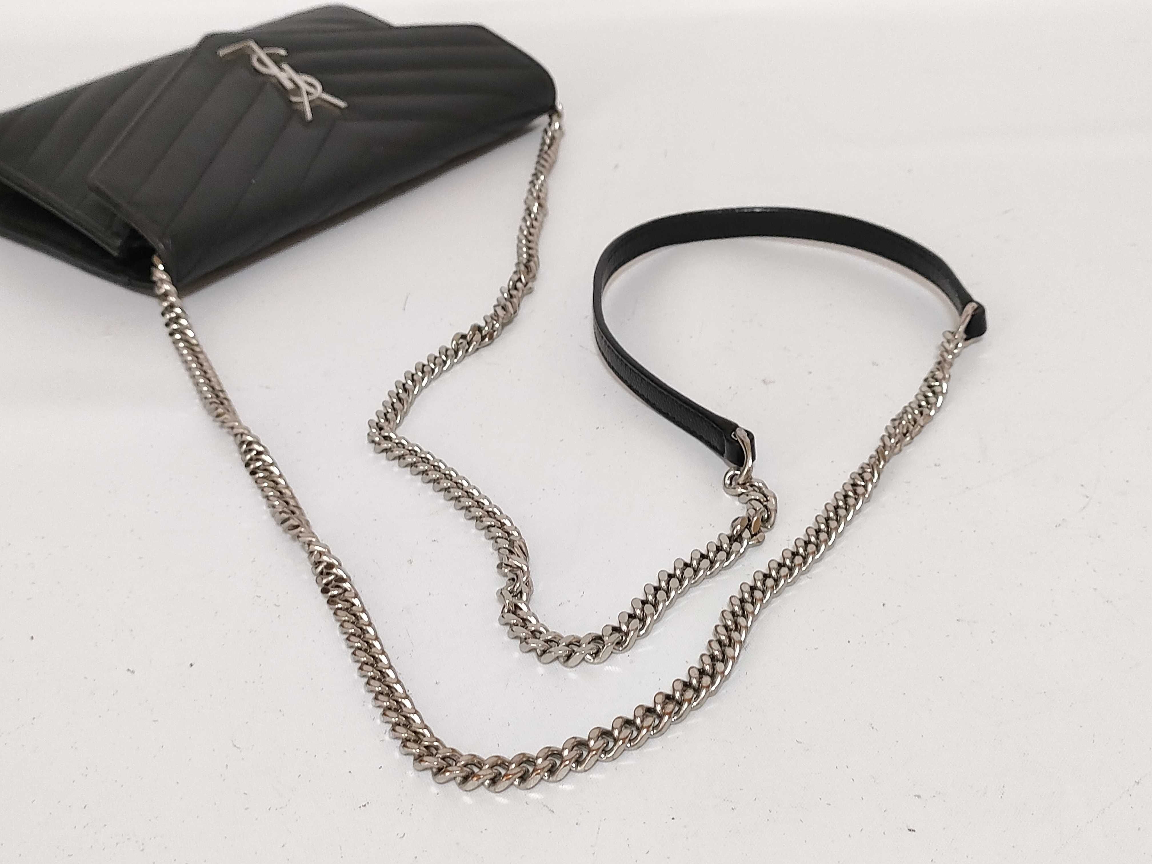 Chain Wallet — view 3