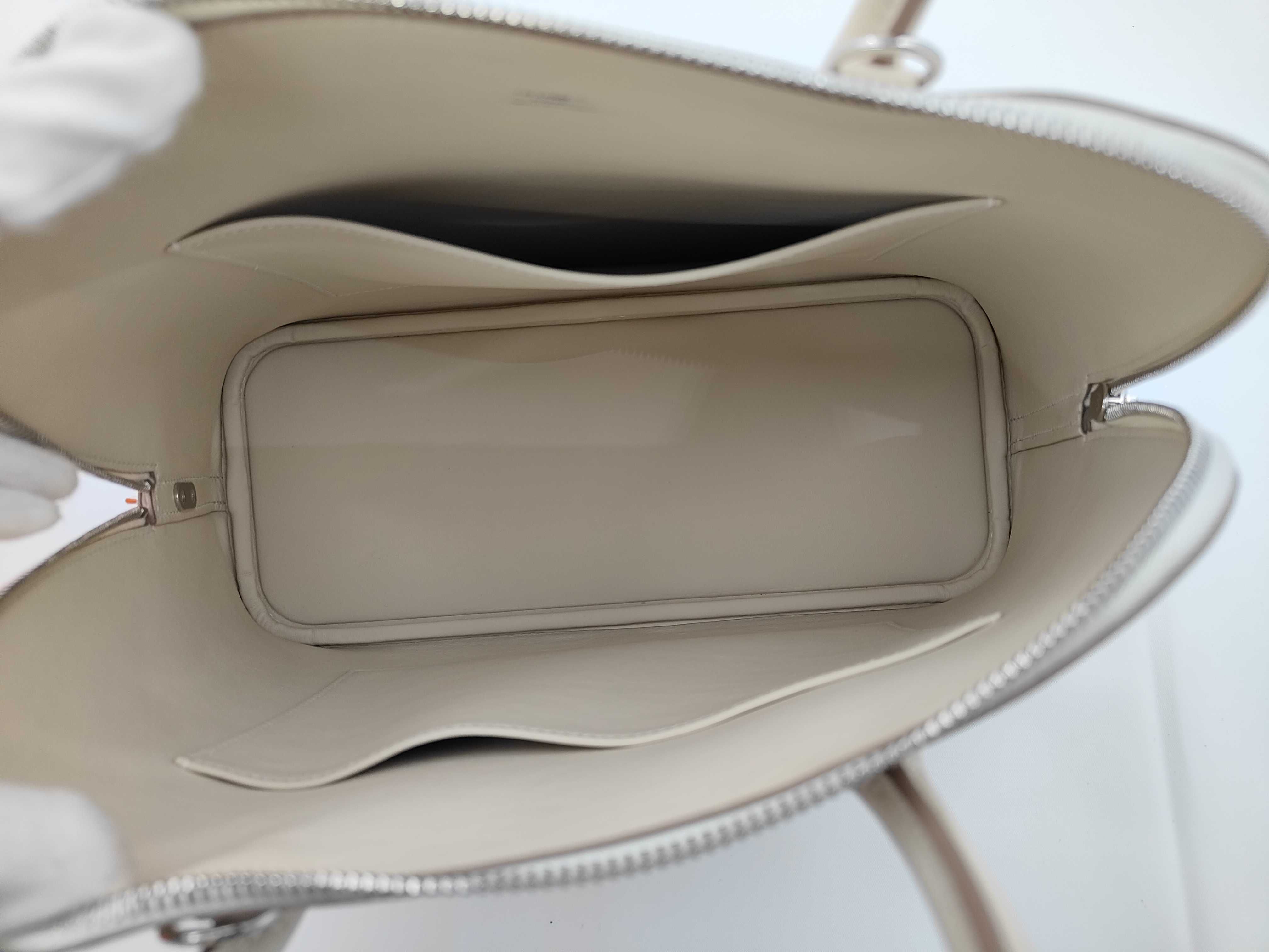 Bolide 1923 30 Epsom leather, Craie, silver hardware, K stamp, handbag — view 9
