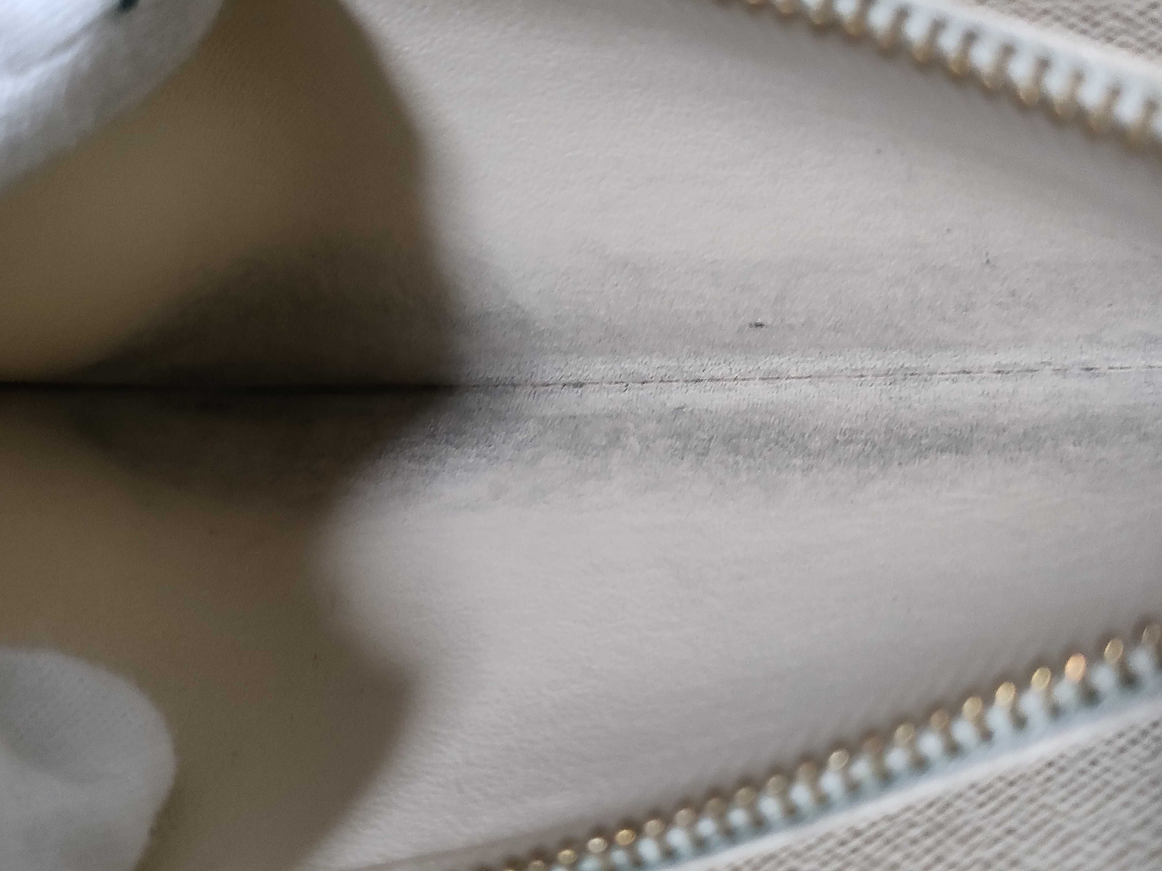 Damier Azur Zippy Wallet — view 10