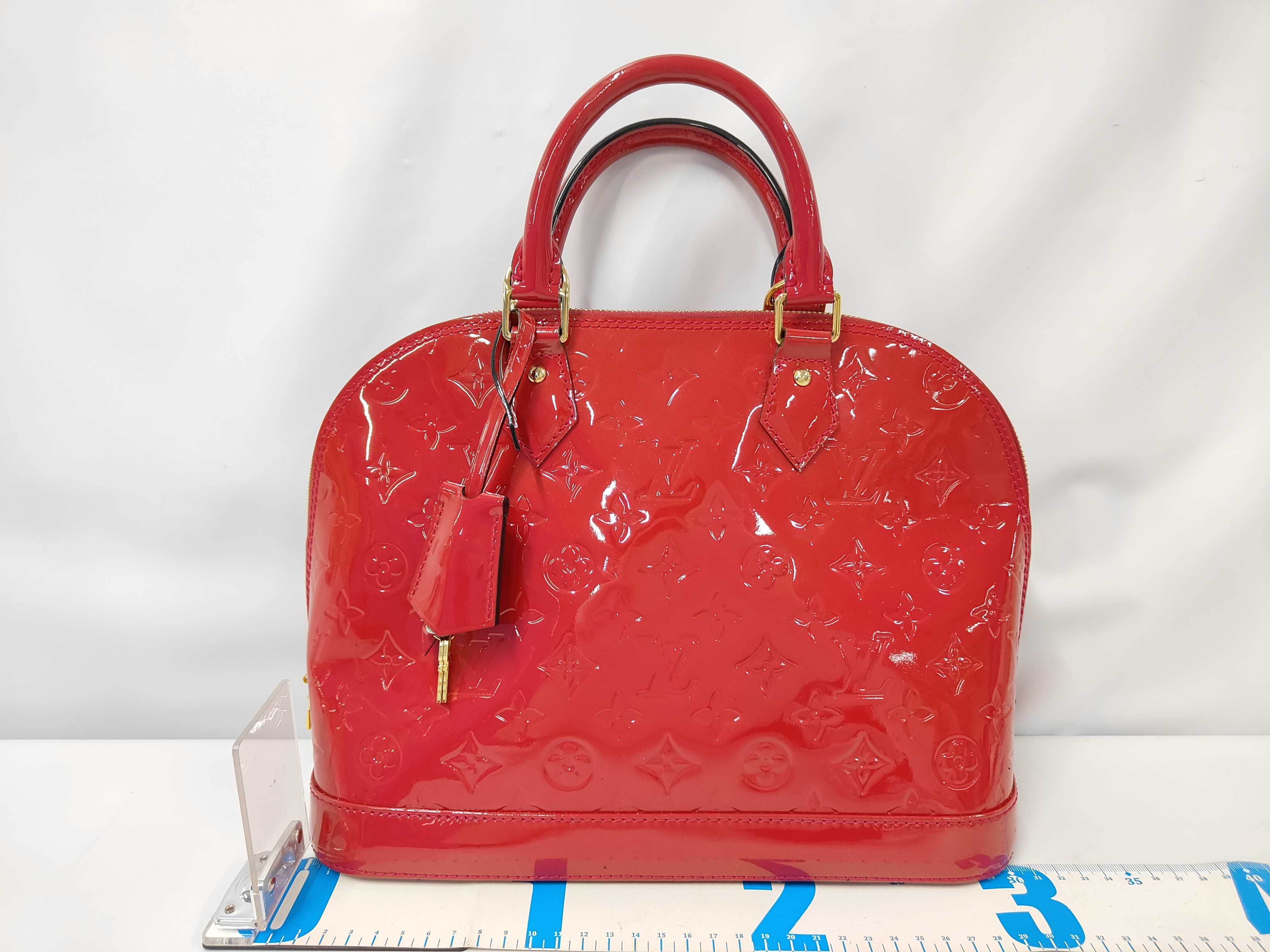 Alma PM Vernis Red M90169 Handbag — view 2