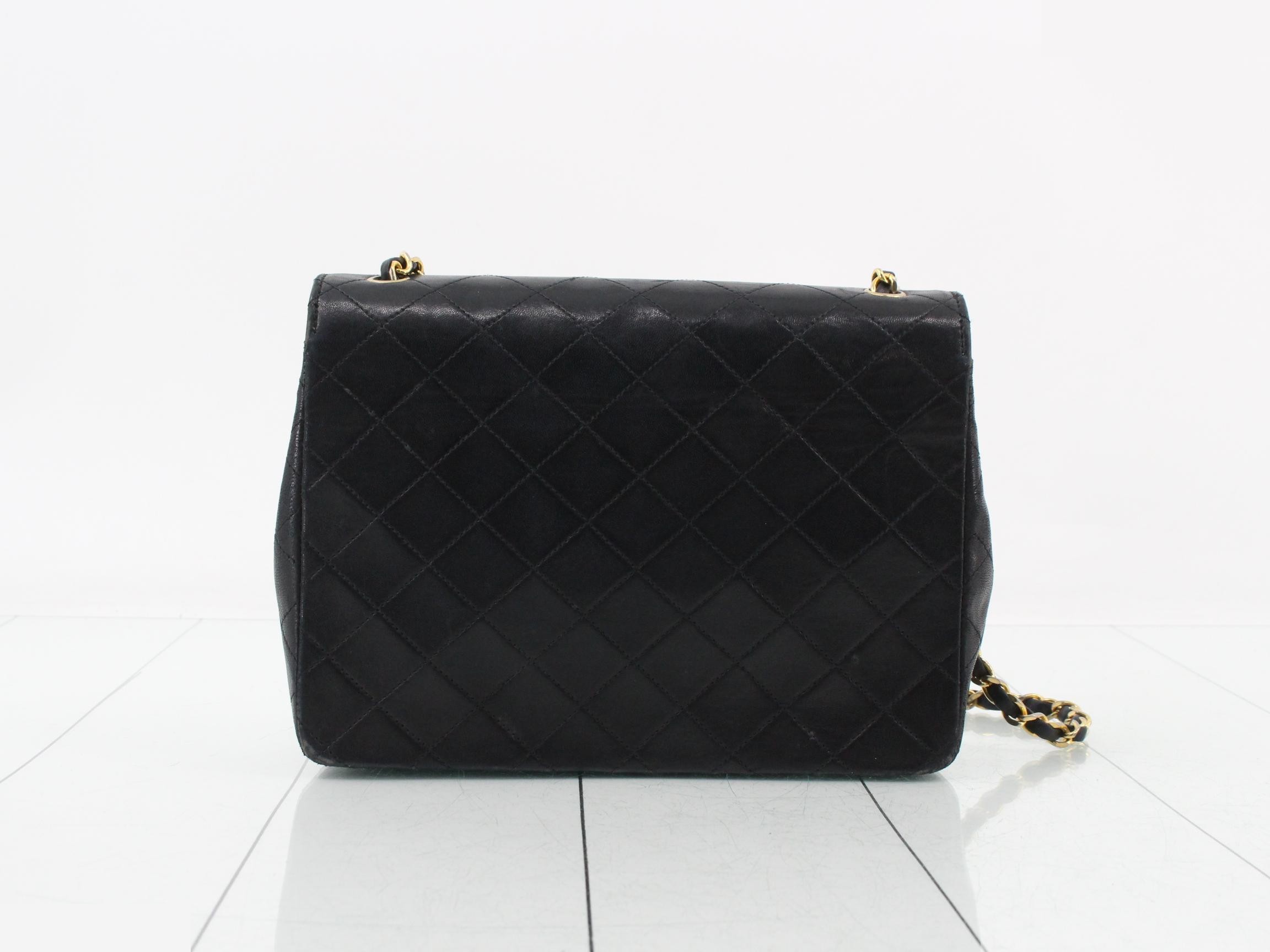 Black shoulder bag — view 2