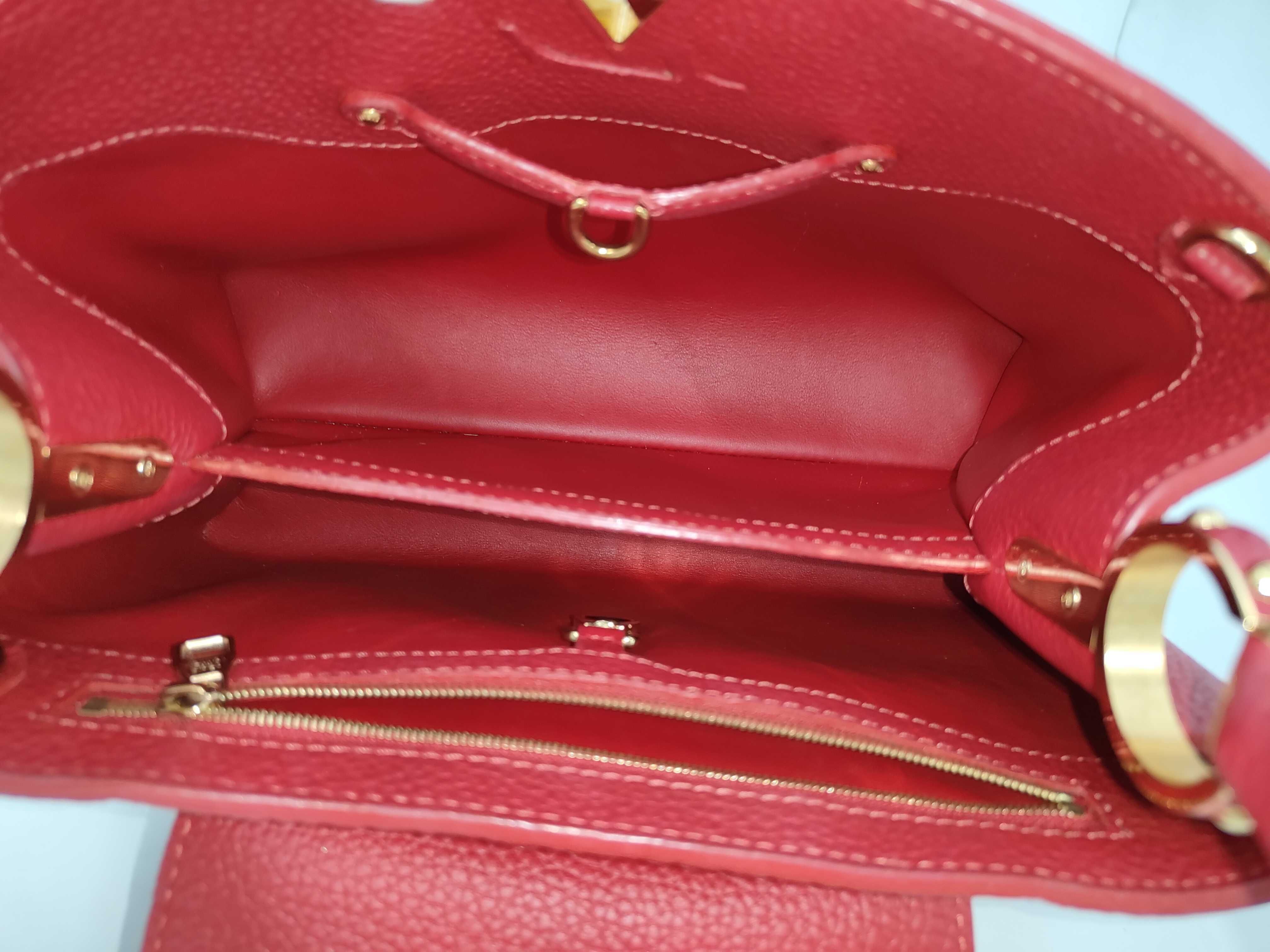 Capucines PM M42237 SP0119 Ruby Handbag — view 8