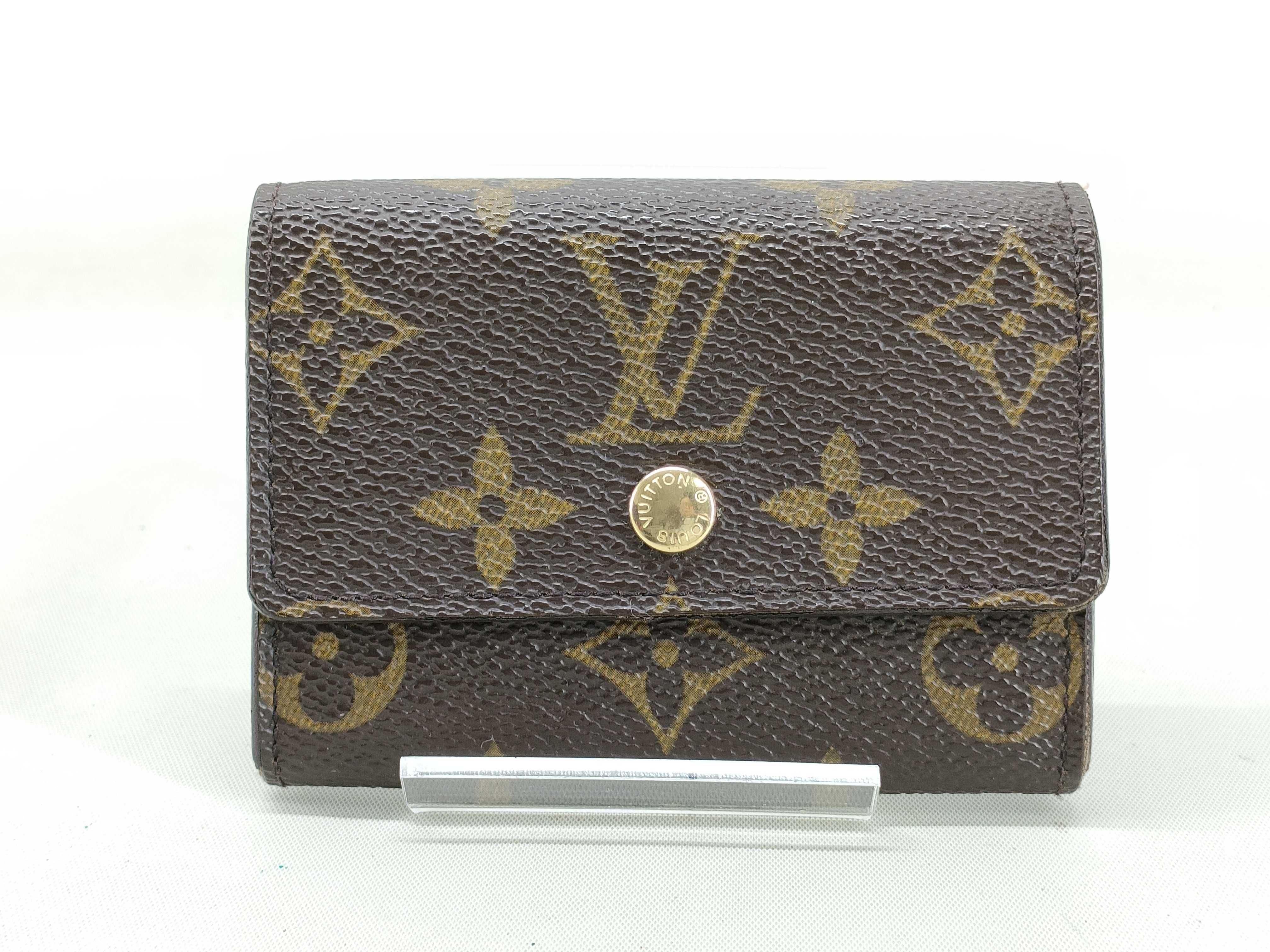 Monogram LV Wallet