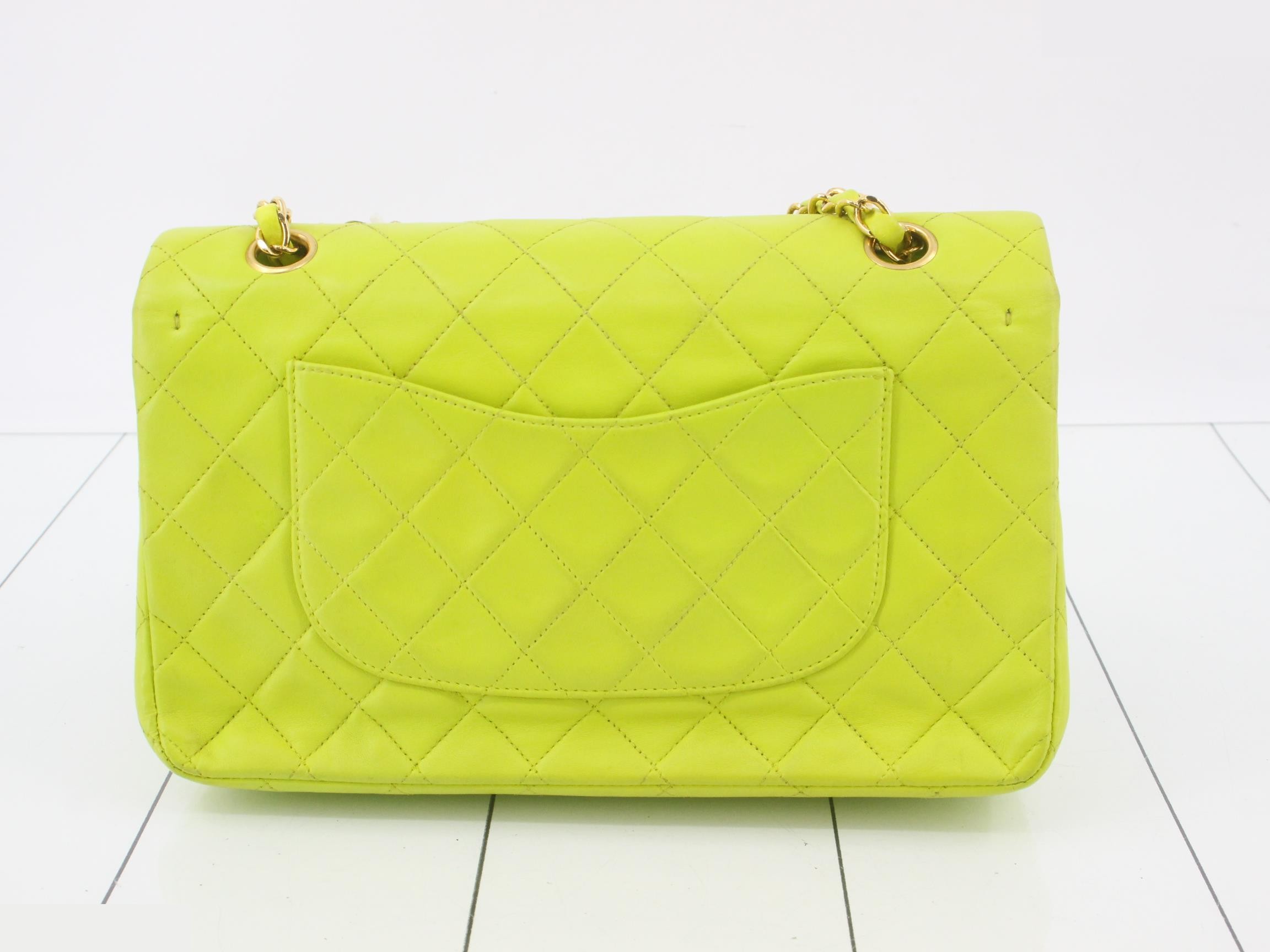 Matelassé (Bag) - Shoulder Bag - Light Green — view 2