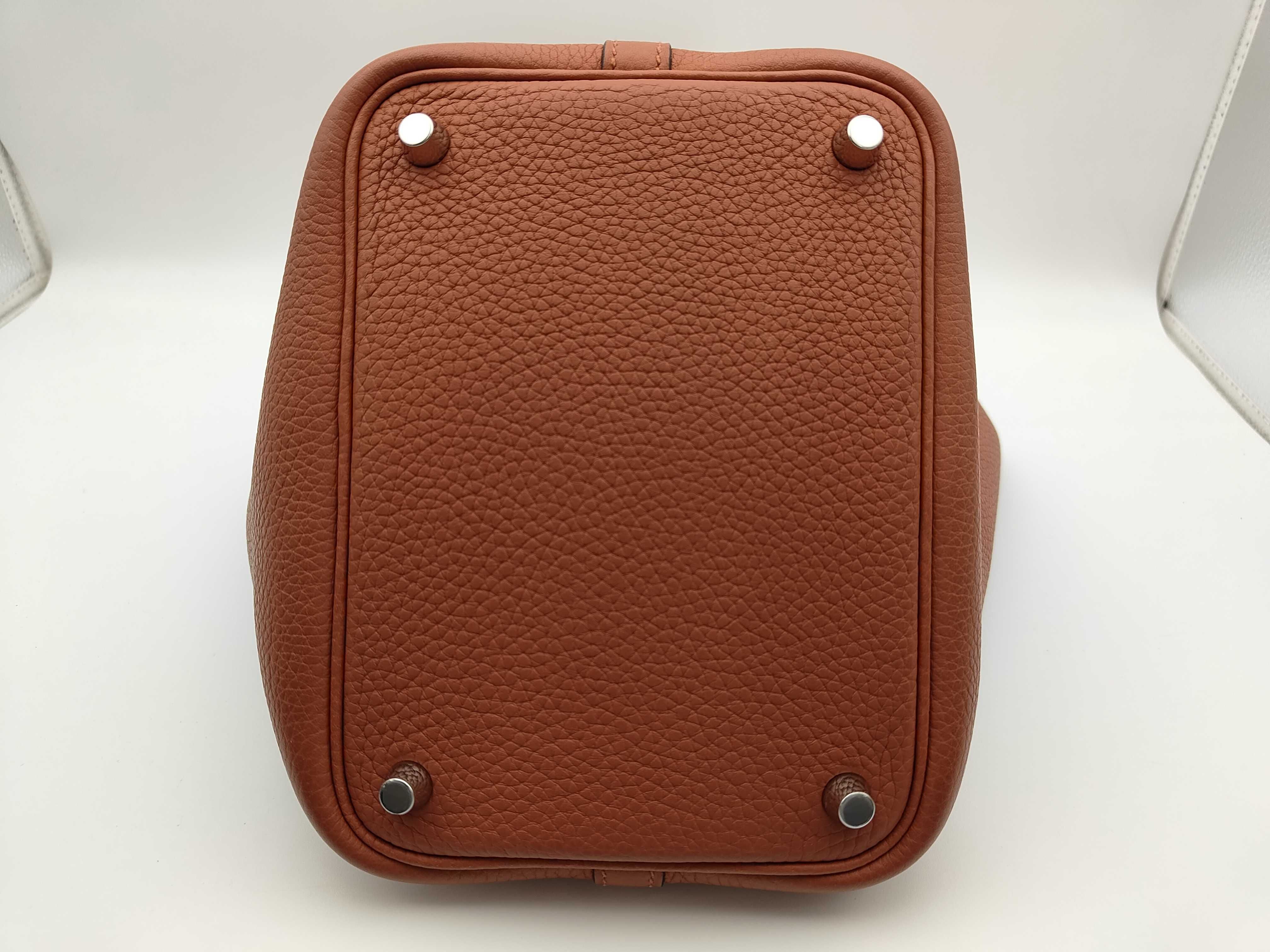 Picotin Lock 18 PM, Taurillon Clemence leather, Cuivre leather, silver hardware, D: 2019, handbag — view 4