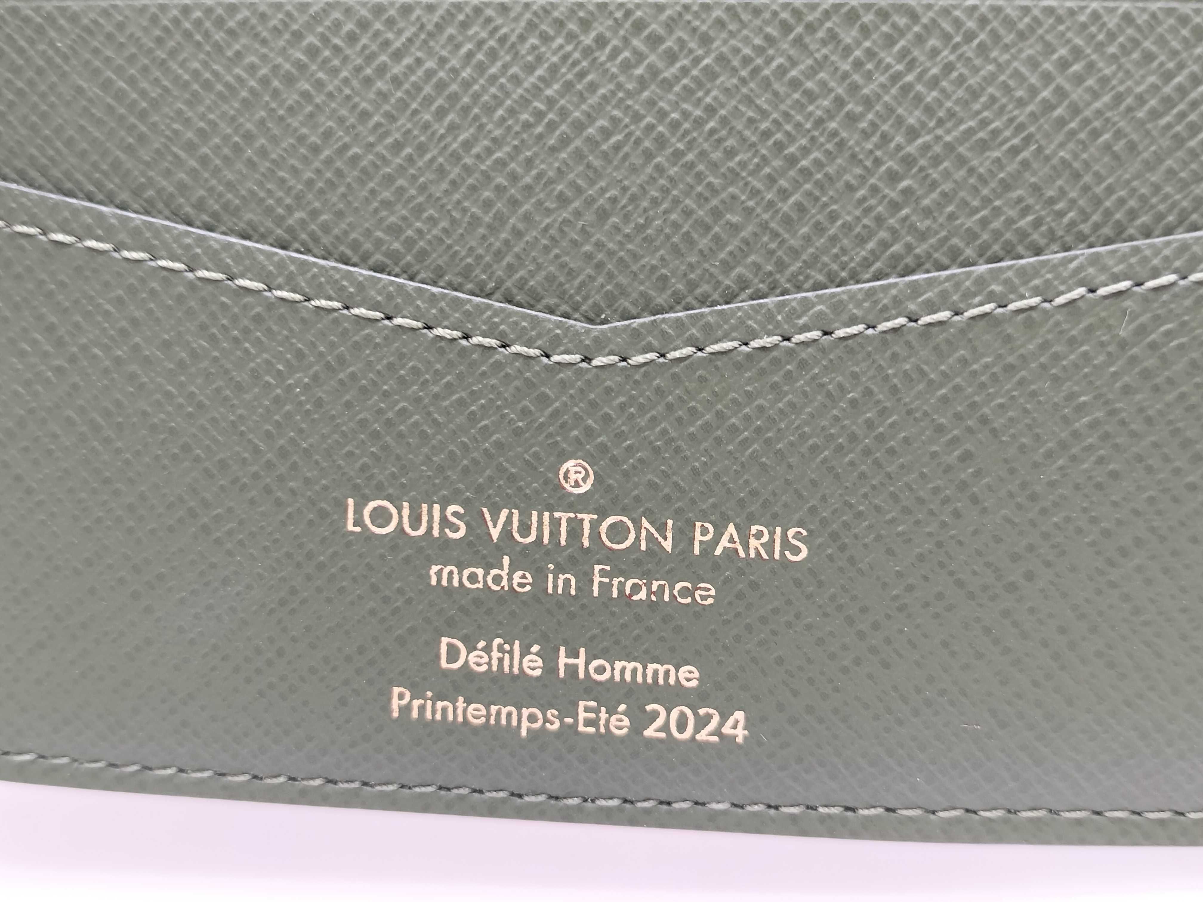 LV Damier Portefeuille Slender Studs M83166 FOID verification Billfold — view 9
