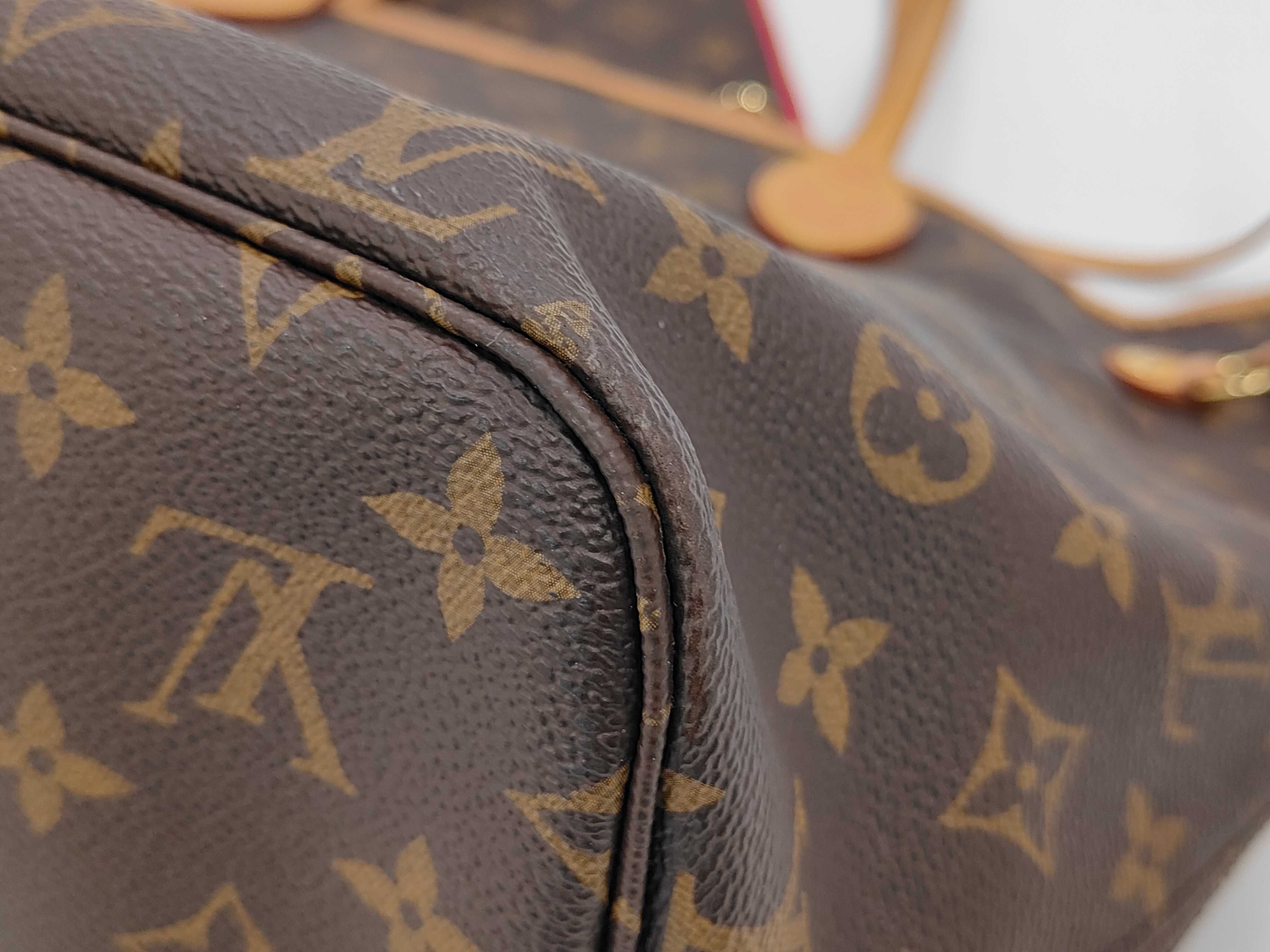 Monogram Louis Vuitton Neverfull MM Monogram Rose M41388 Tote Bag — view 3