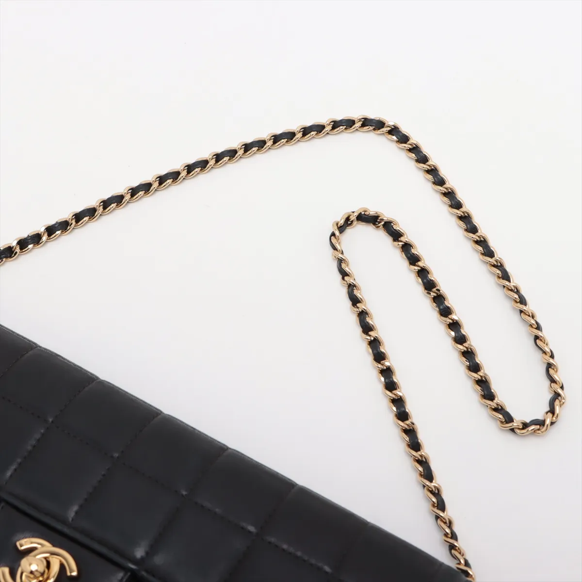 Chocolate Bar Lambskin Chain Shoulder Bag Black Gold Hardware 7568390 No. 7 — view 5