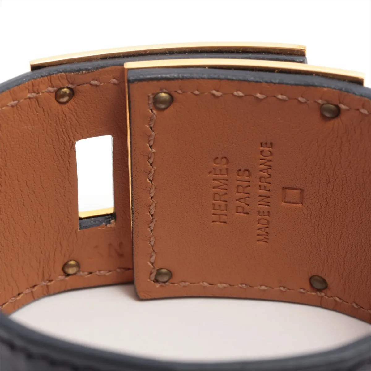 Kelly Dog A:2017 Bangle GP x Leather Black x Gold — view 4
