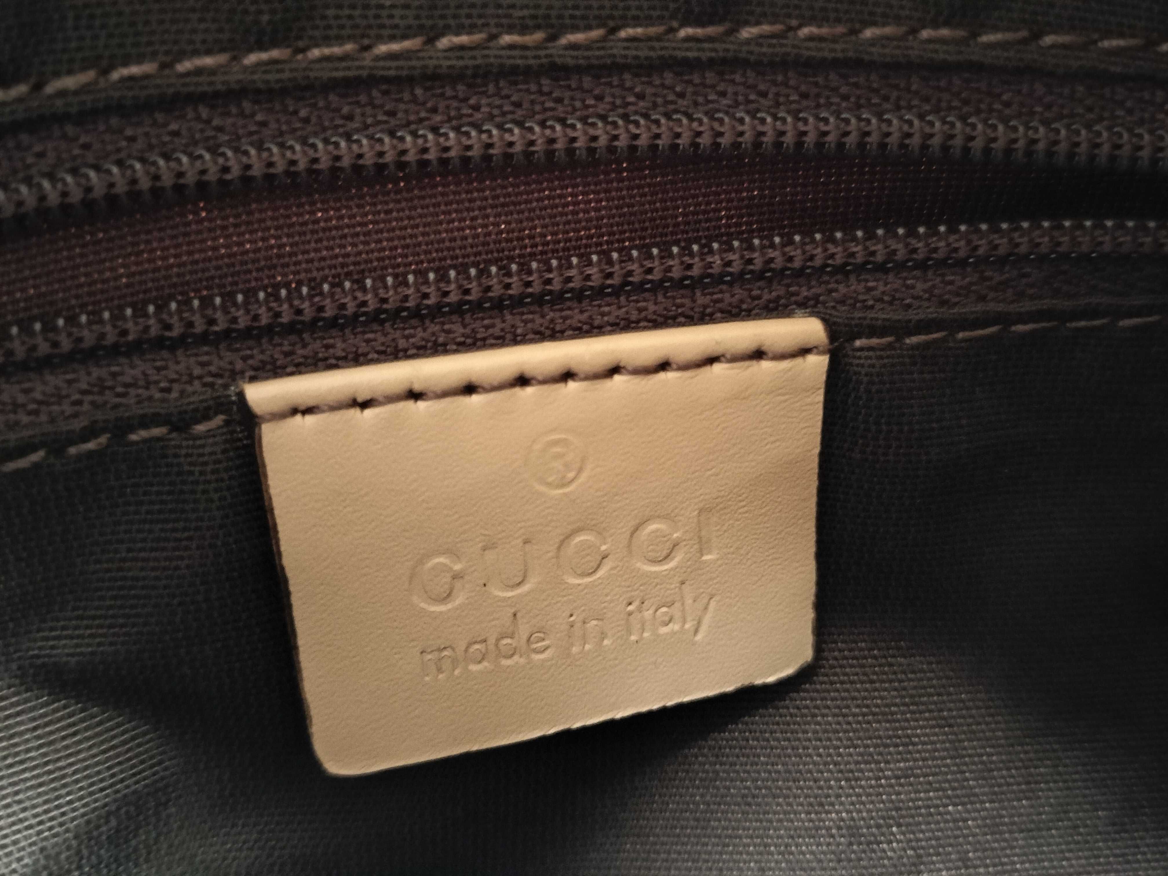 GG Canvas One-Shoulder Bag — view 13