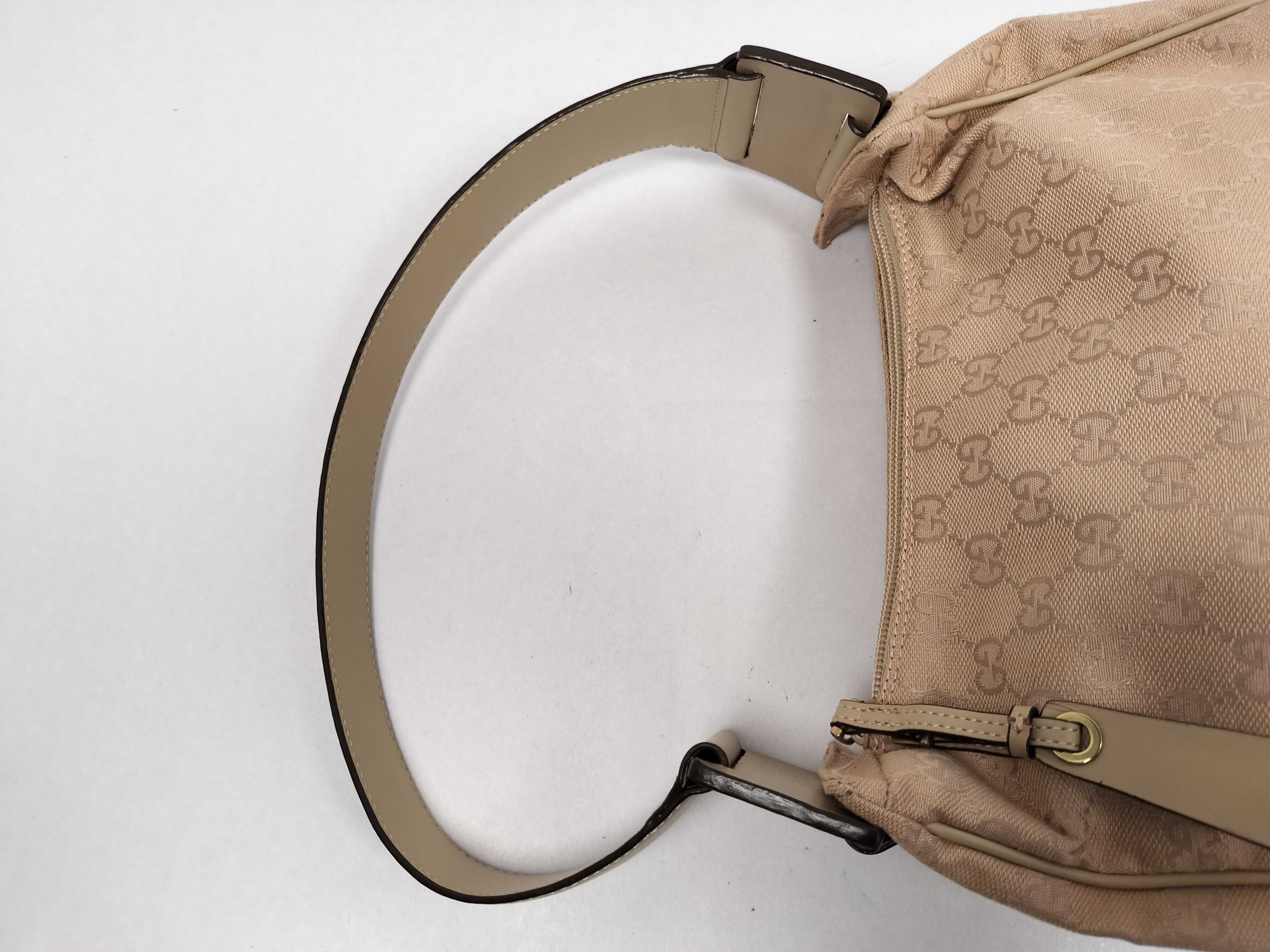 GG Canvas One-Shoulder Bag — view 3