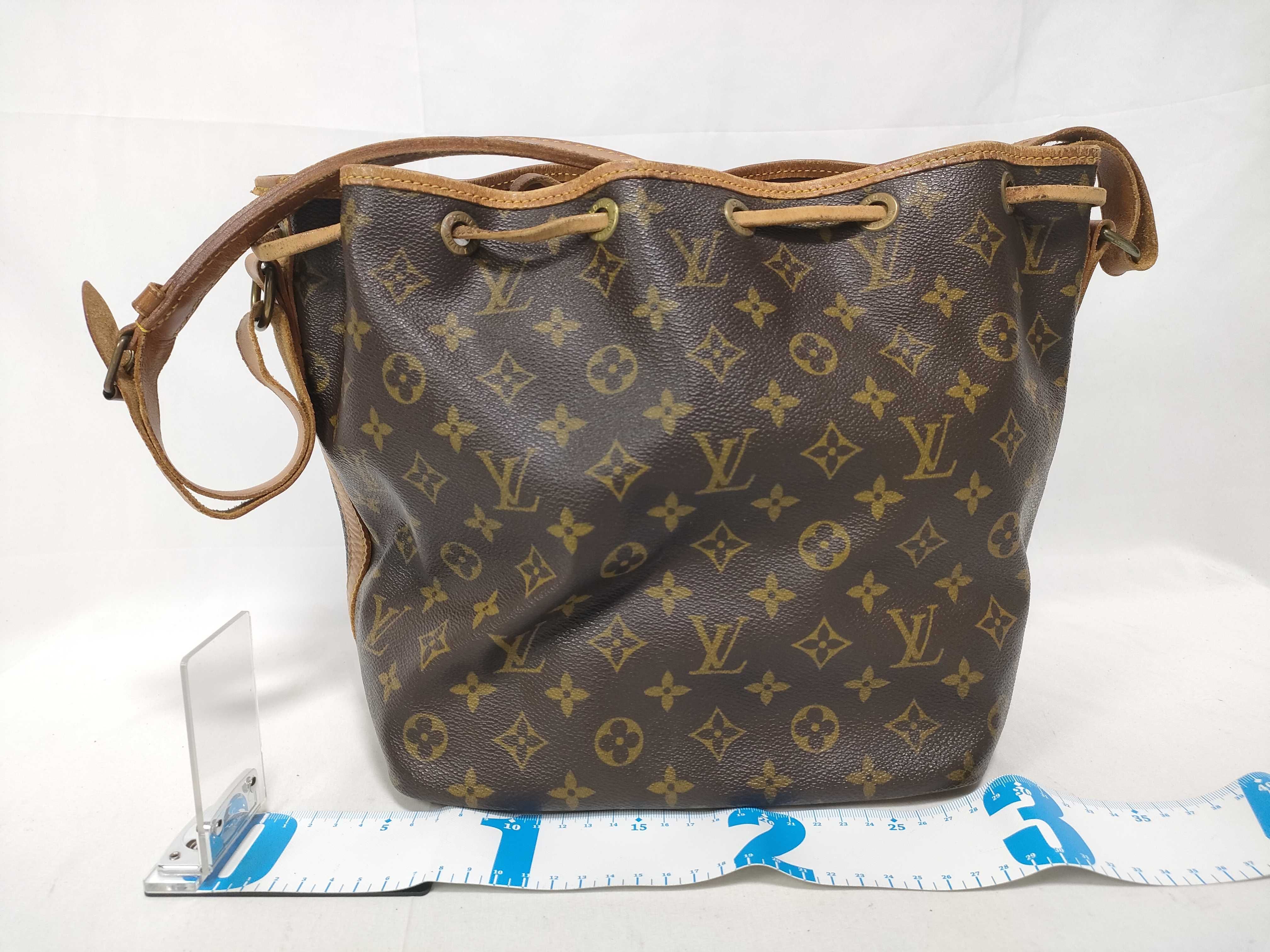 Monogram Petit Noe M42226 Shoulder Bag — view 2