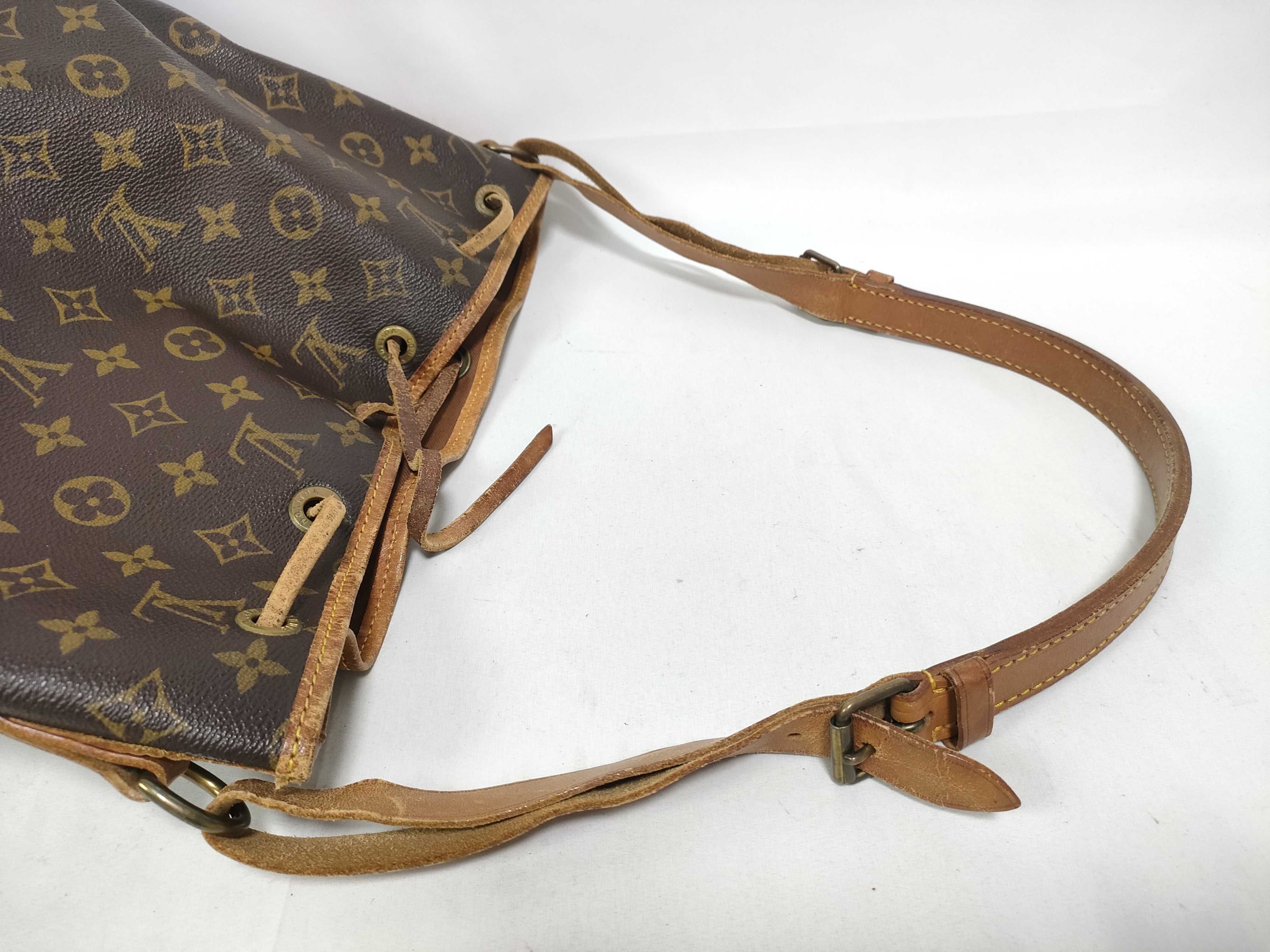 Monogram Petit Noe M42226 Shoulder Bag — view 11
