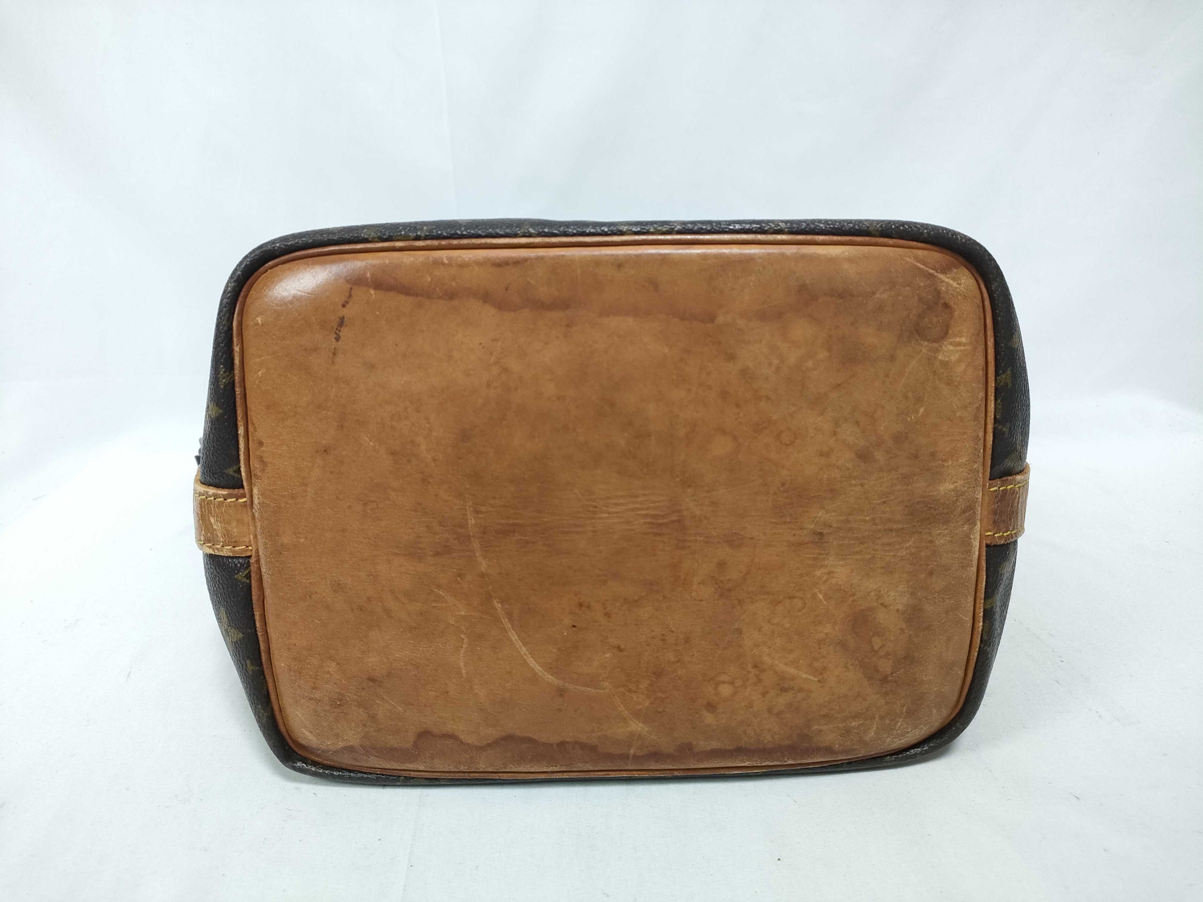 Monogram Petit Noe M42226 Shoulder Bag — view 3