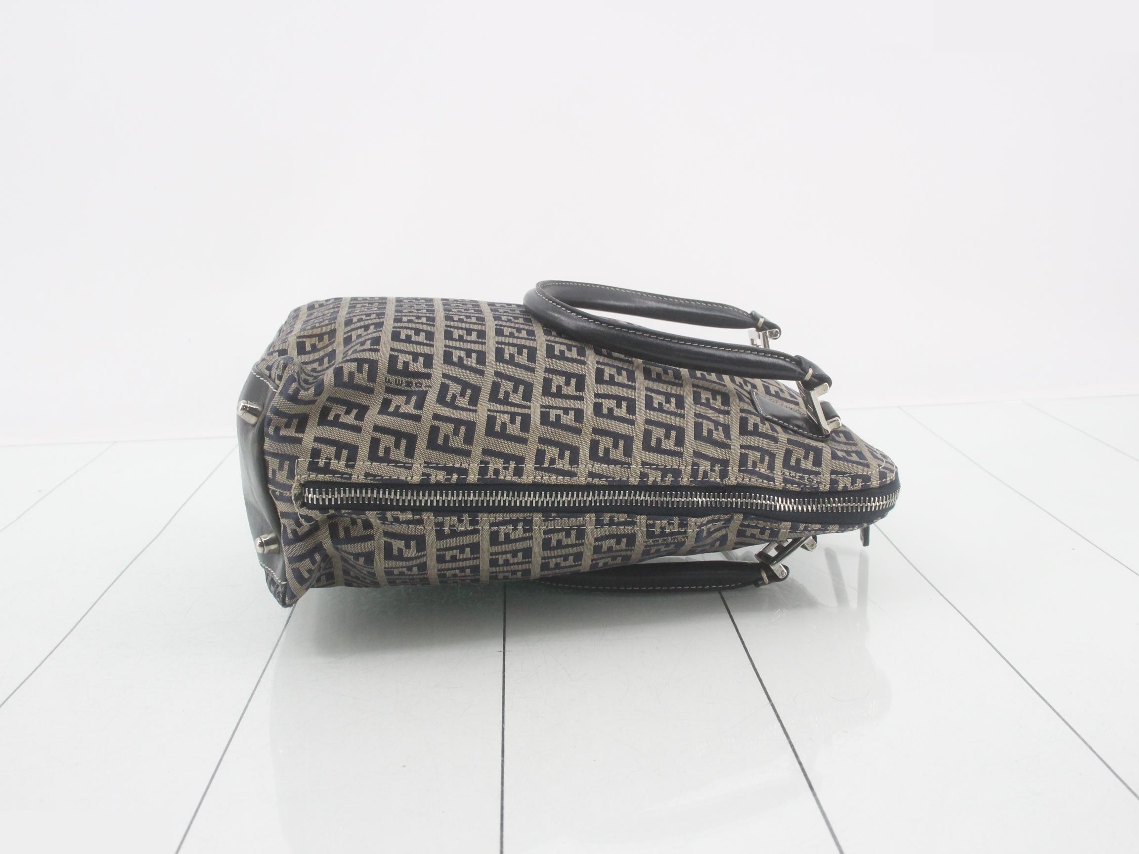 Zucchino Tote Bag — view 3