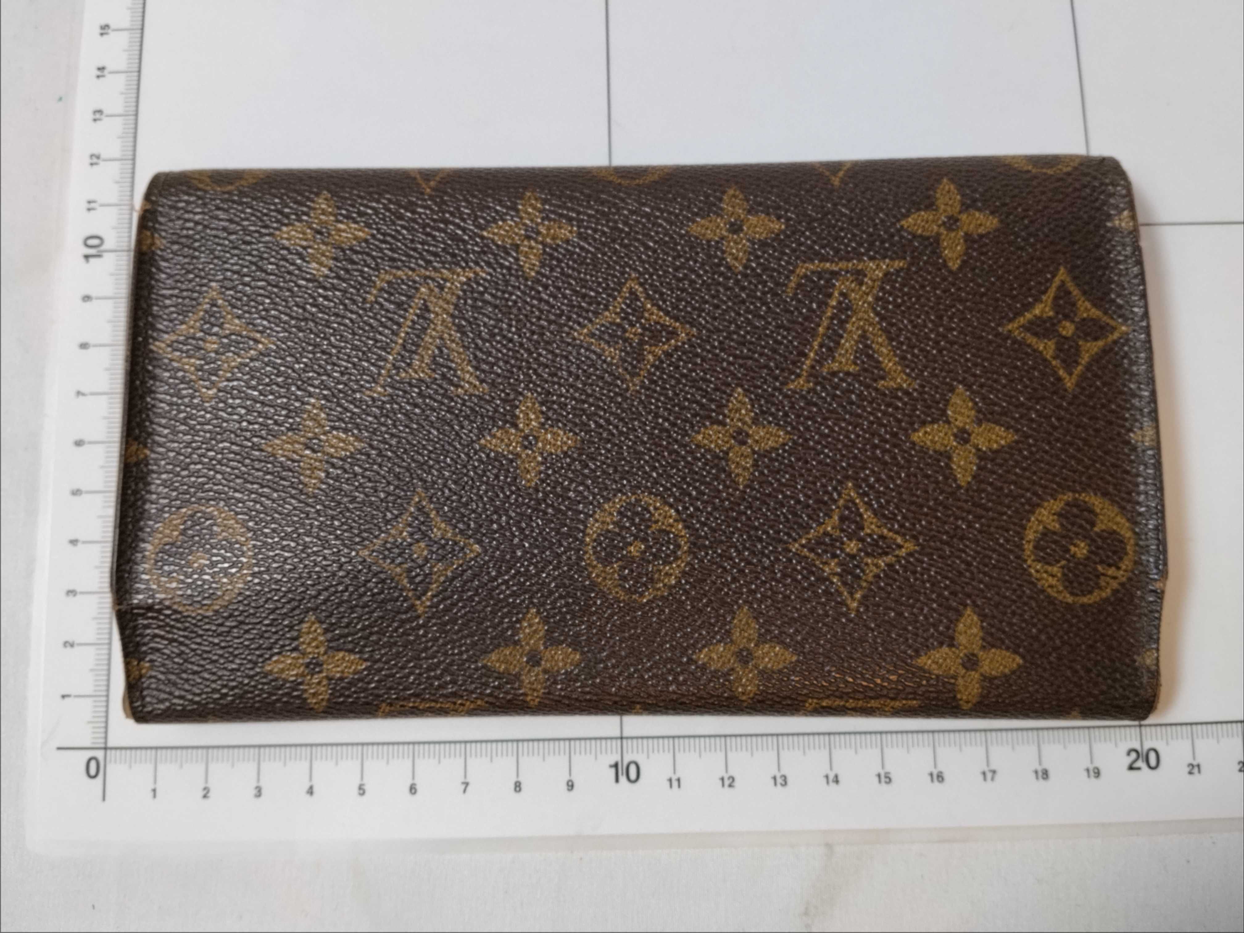 Monogram Portefeuille Sarah Wallet — view 2