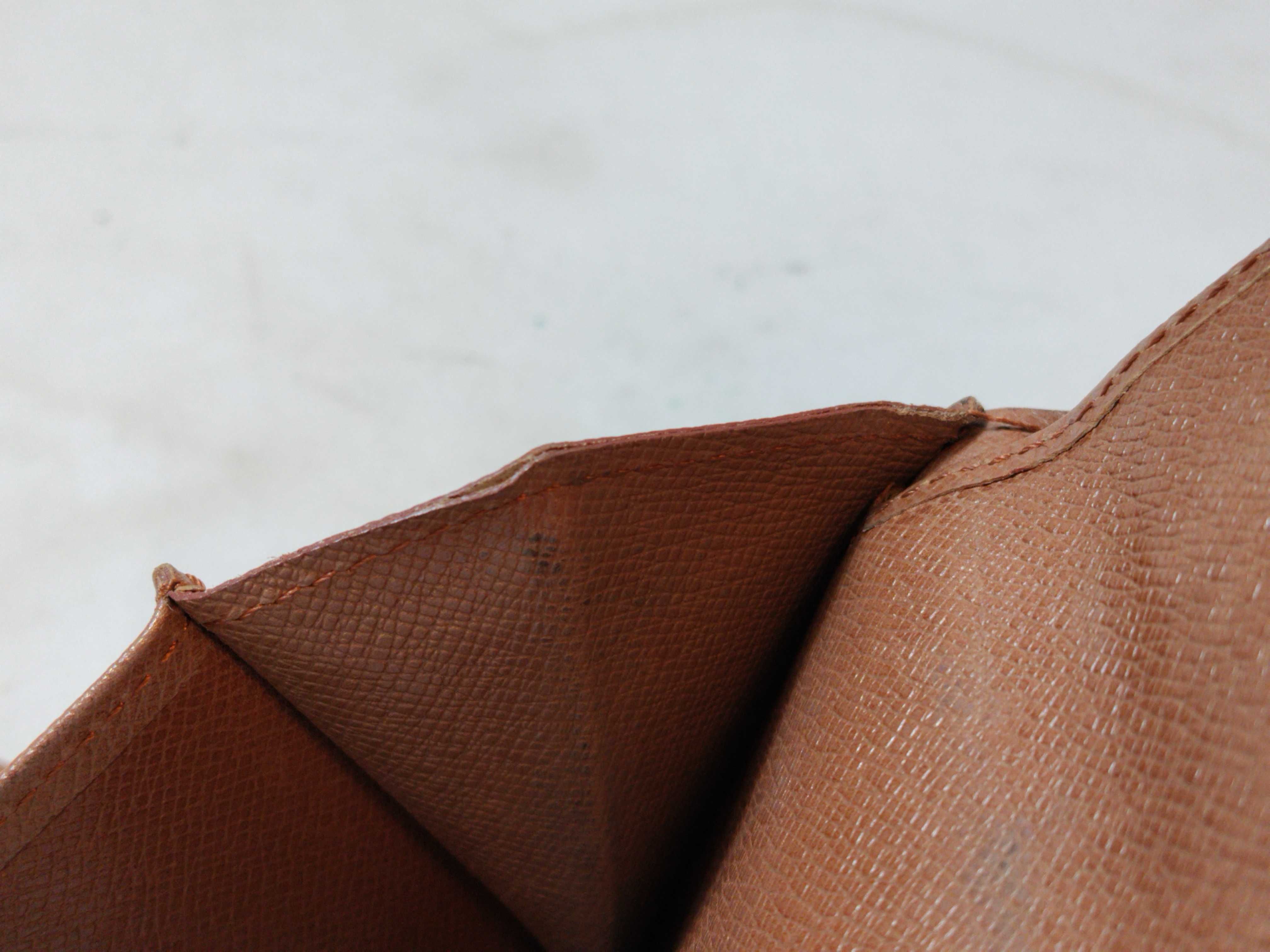 Monogram Portefeuille Sarah Wallet — view 10