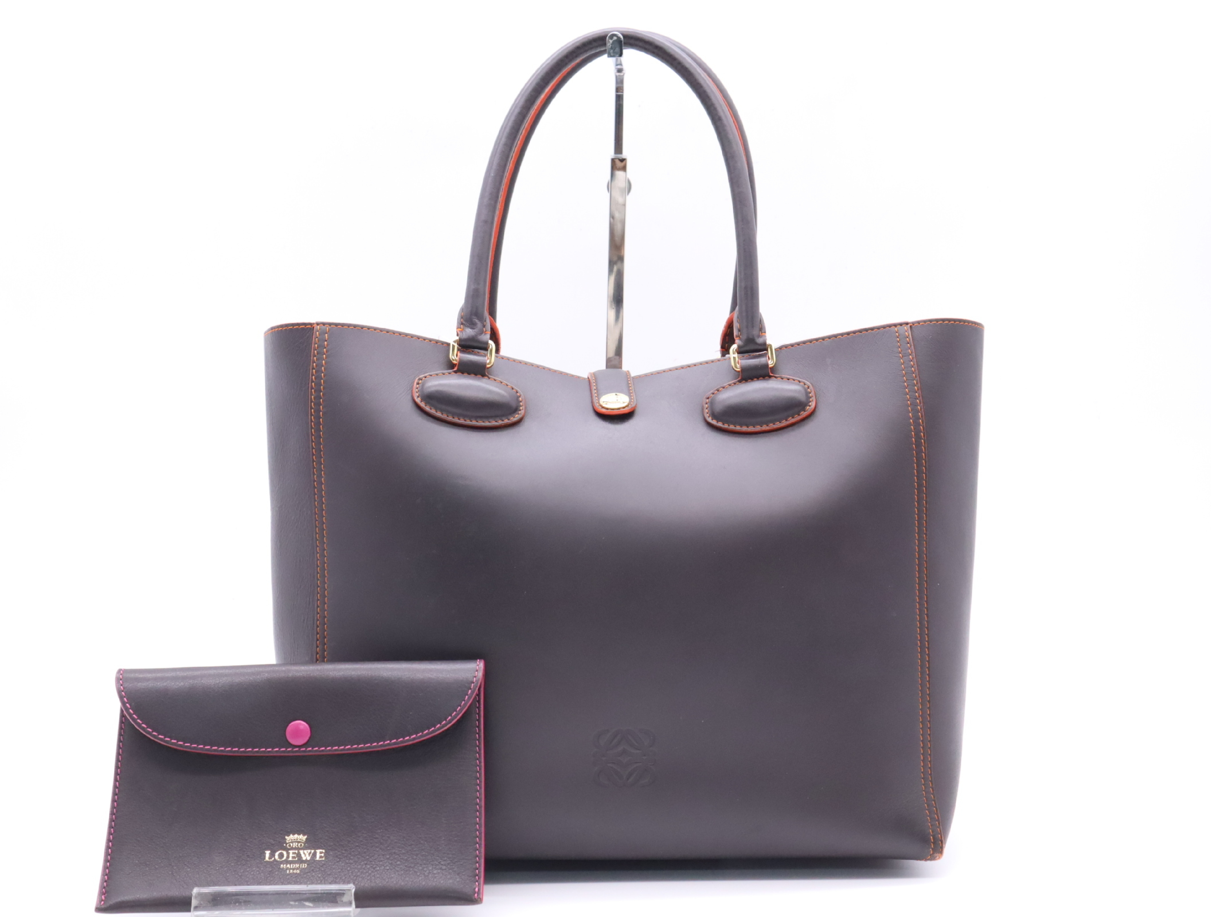 364.71.G60 Leather Leo Tote Bag, Brown/Orange, Gold Hardware, with Pouch.