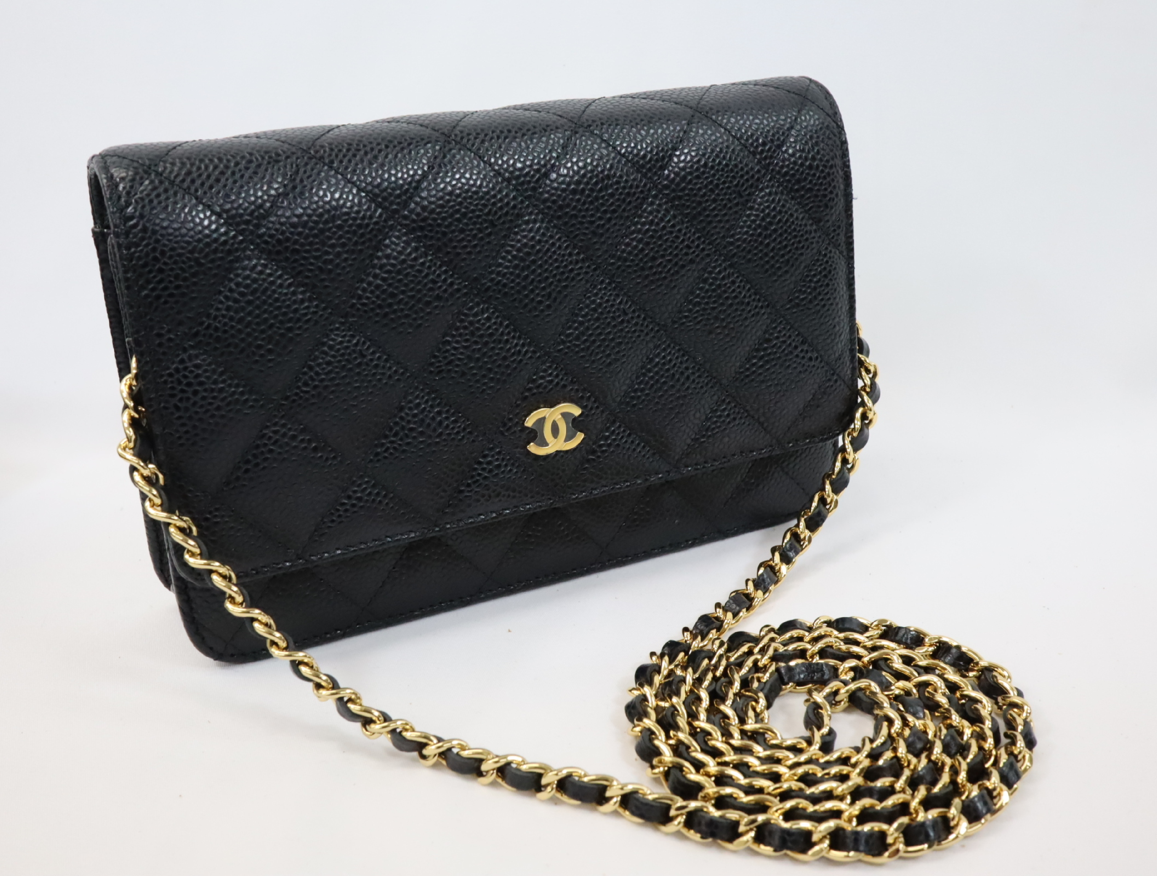 Matelassé Caviar Skin Chain Wallet, Black with Gold Hardware, Serial Number 29 (AP0250), Shoulder Bag — view 3