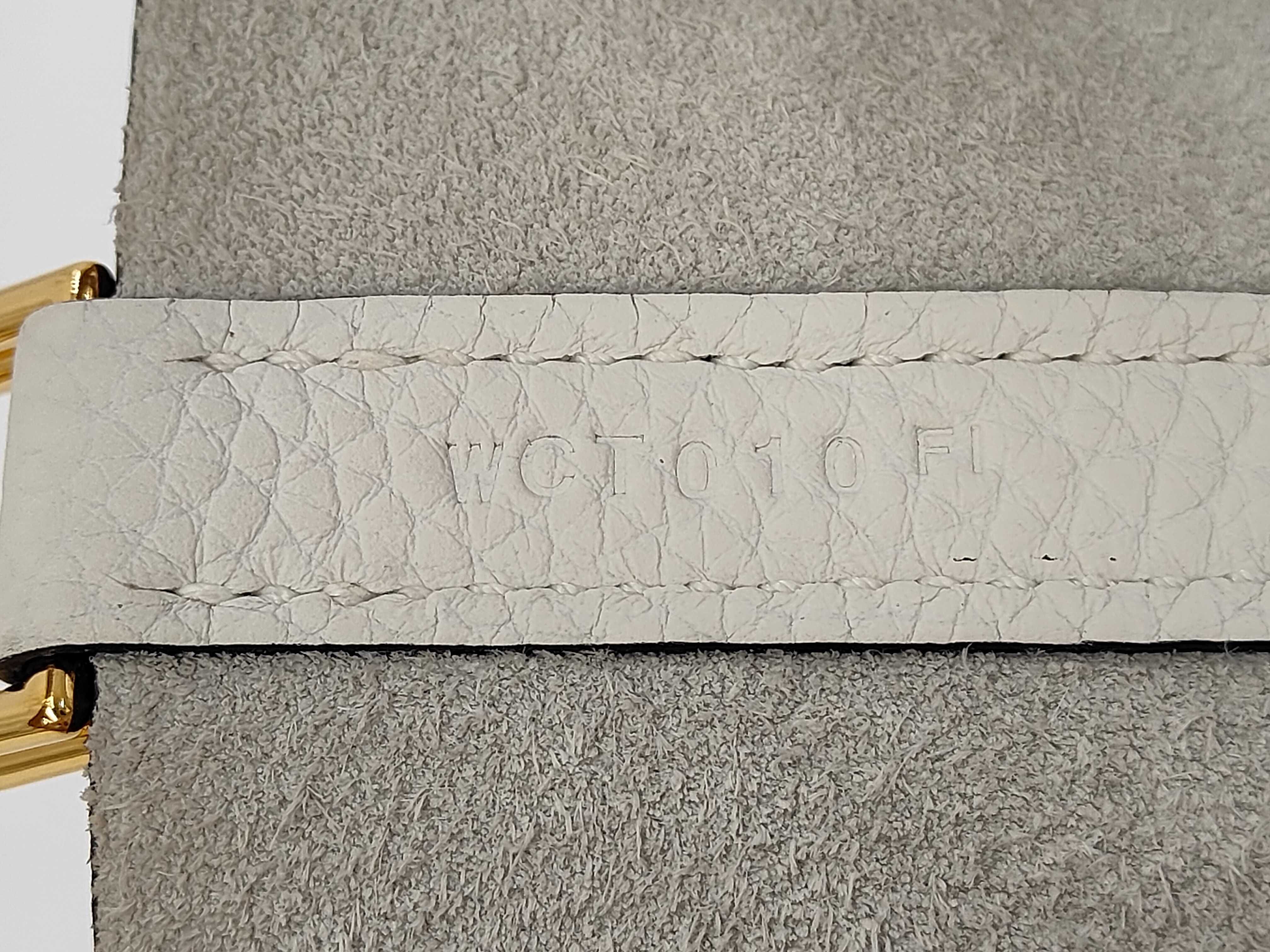 Picotin Lock PM Taurillon Clemence White Handbag (W stamp) — view 8