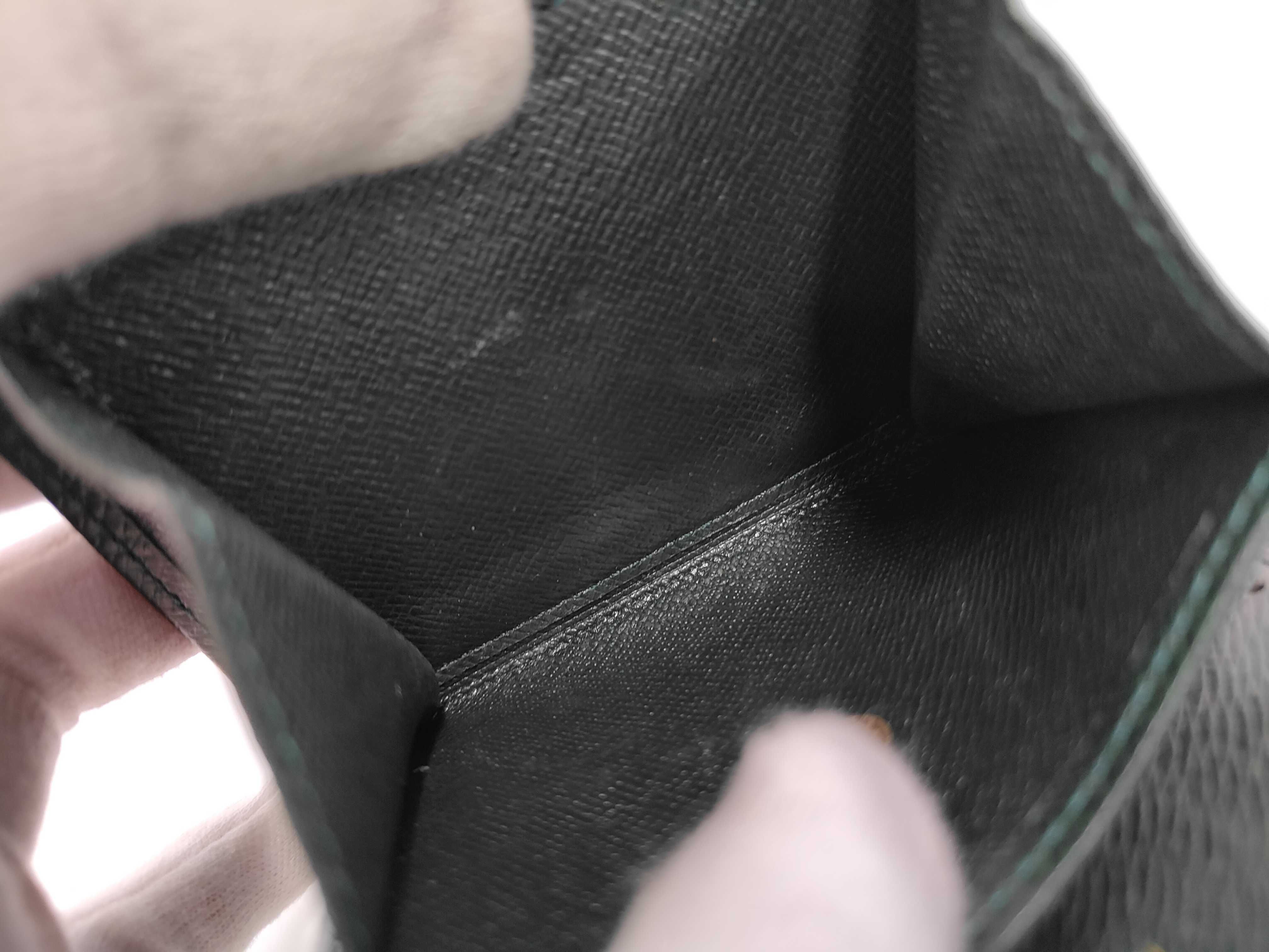 Taiga Leather Folding Wallet — view 8