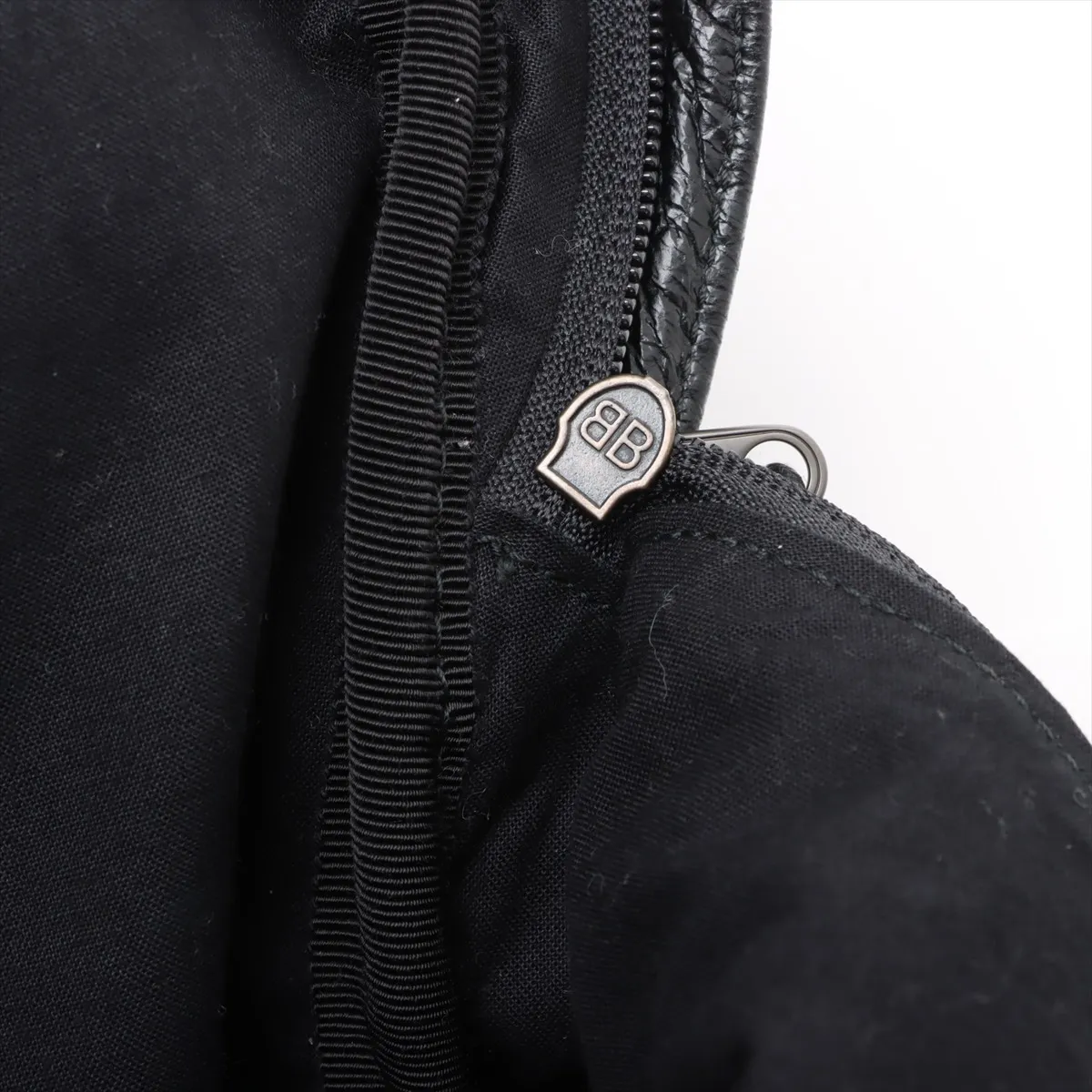 Graffiti Explorer Leather Backpack/Rucksack, Black 503221 — view 13