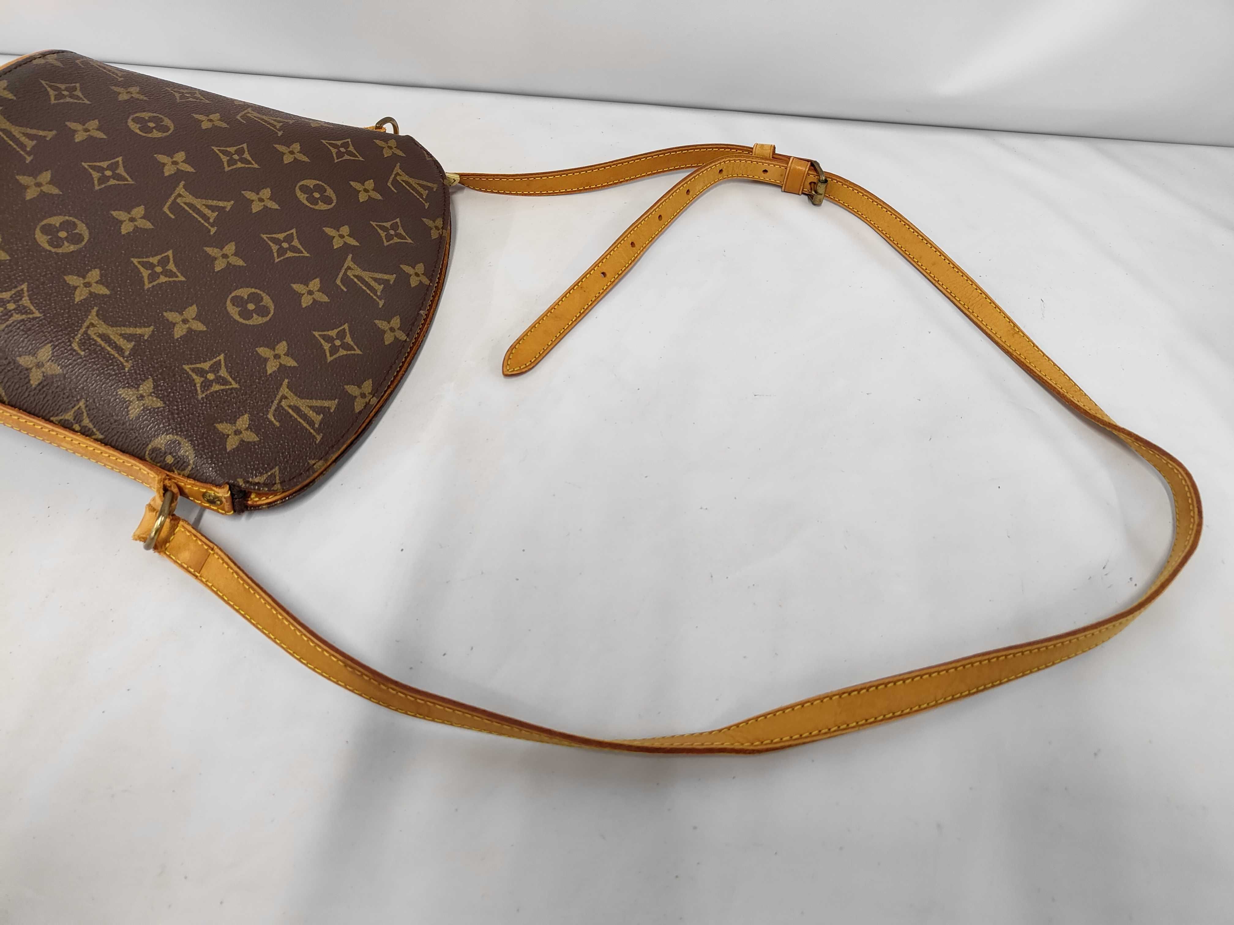 LV bag — view 5
