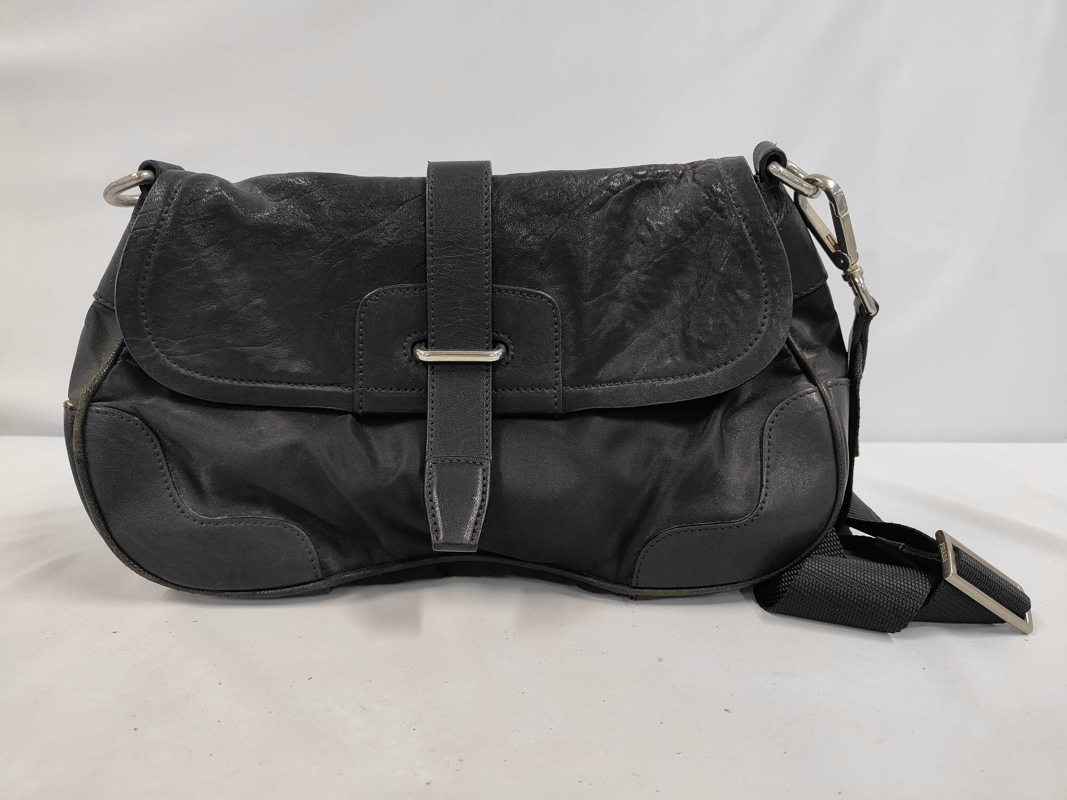shoulder bag