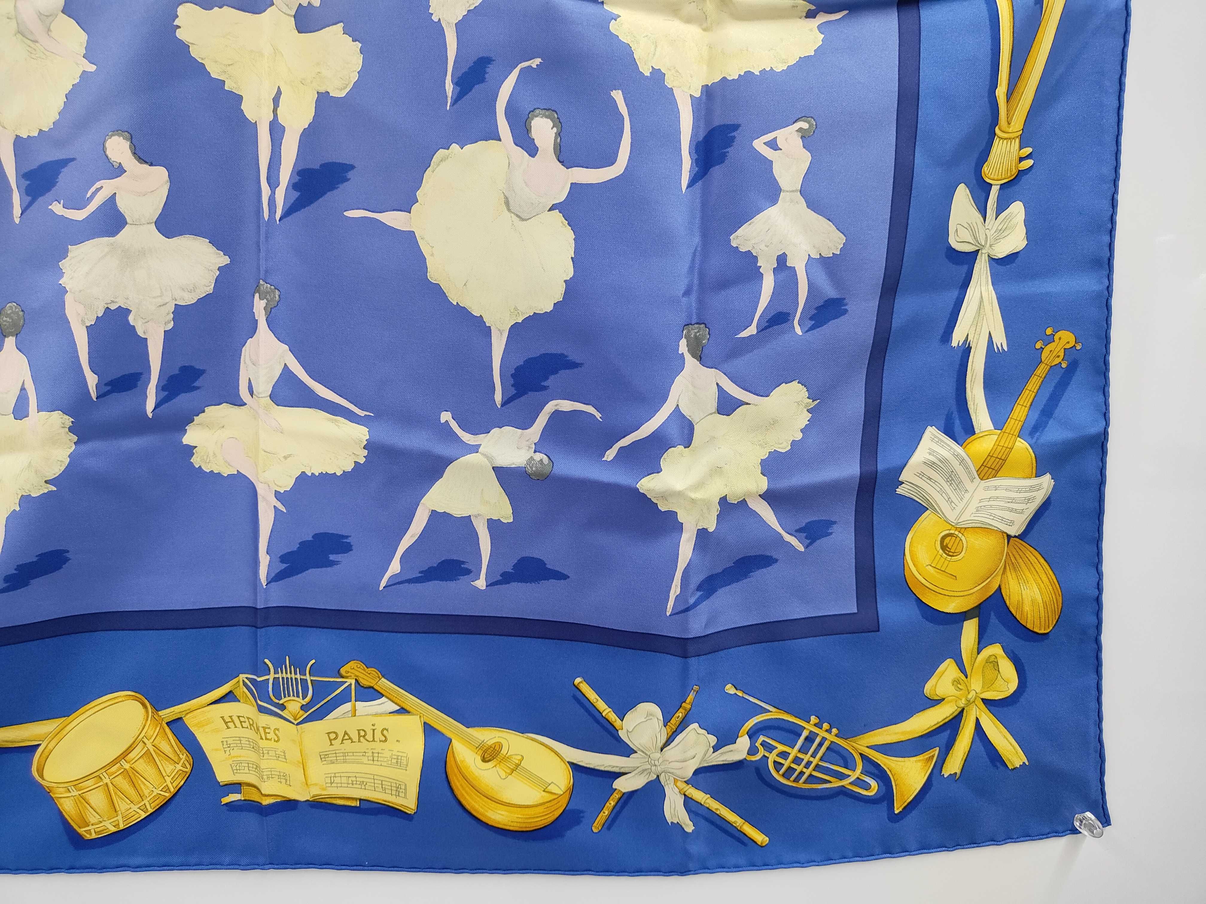 Carre 90 Dancing Ballerina (Other Accessories) — view 5