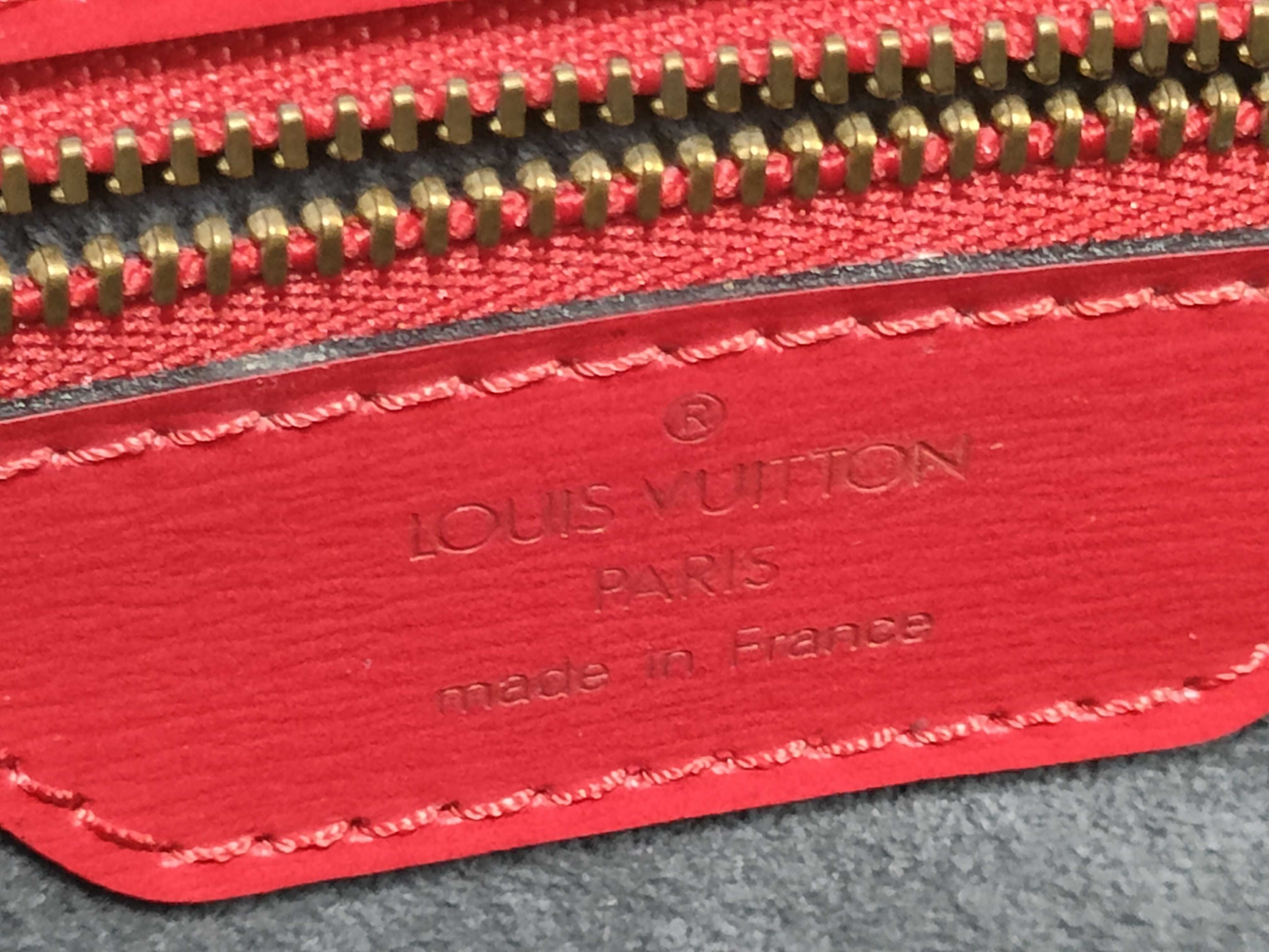 Saint Jacques Handbag — view 11