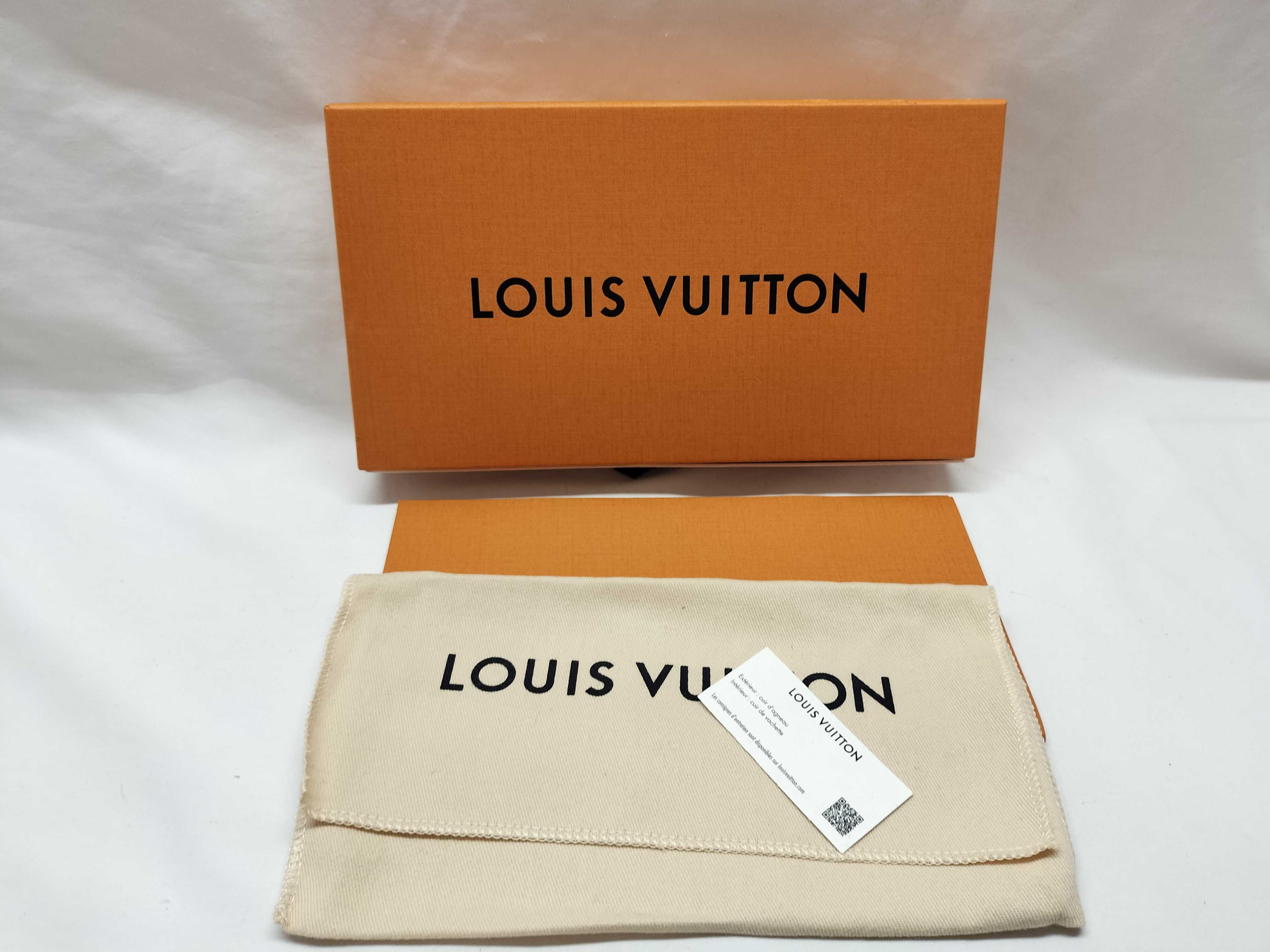 Monogram M12152 Cushion Gradient Wallet — view 15