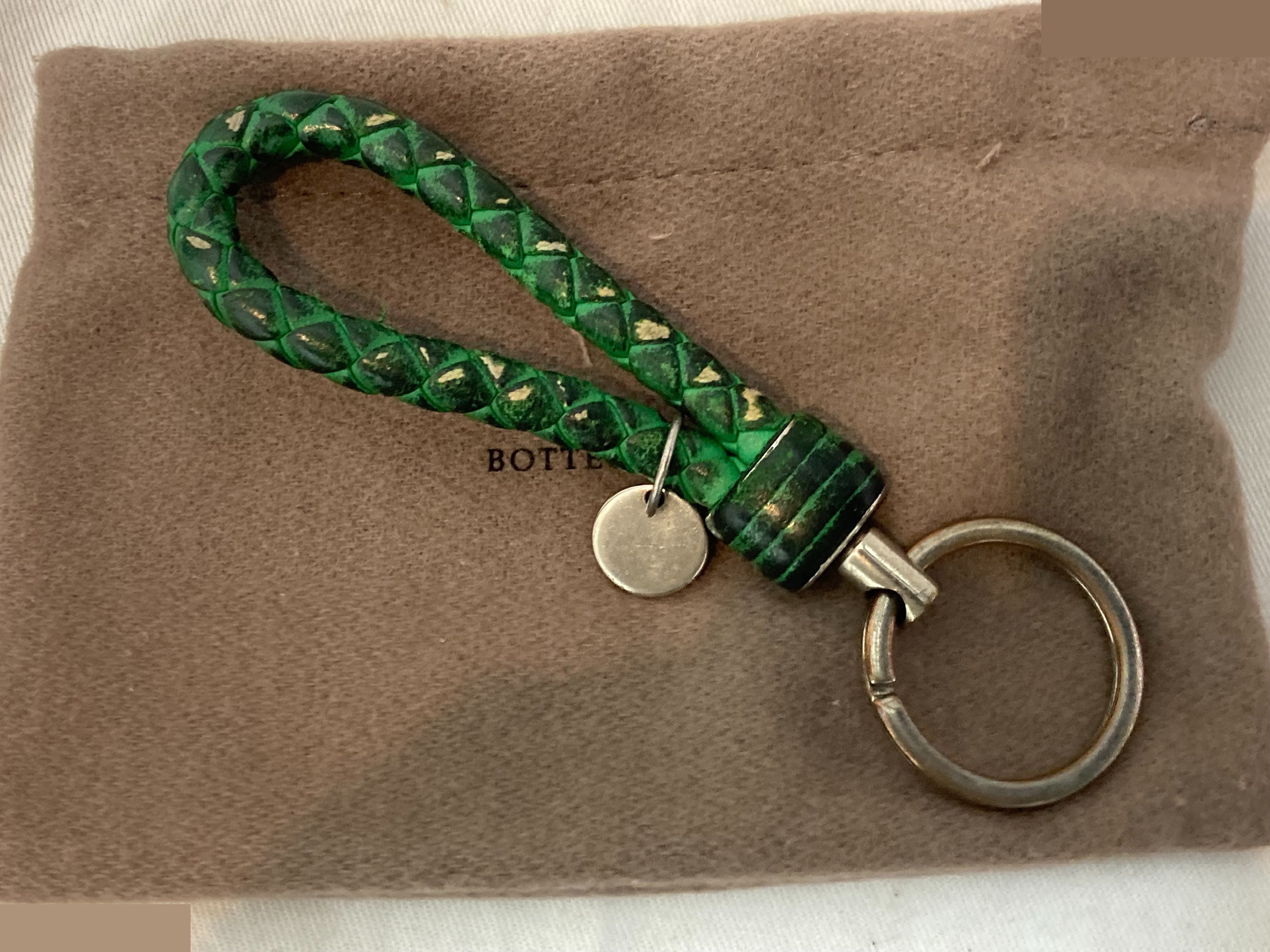 Intrecciato (small items) / Keychain — view 2
