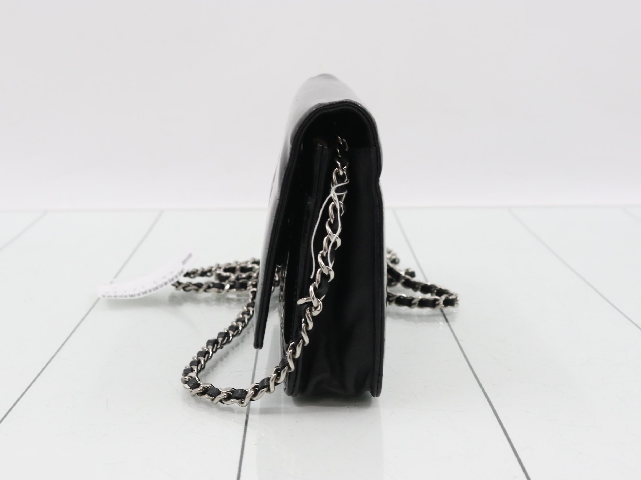 Shoulder bag — view 3