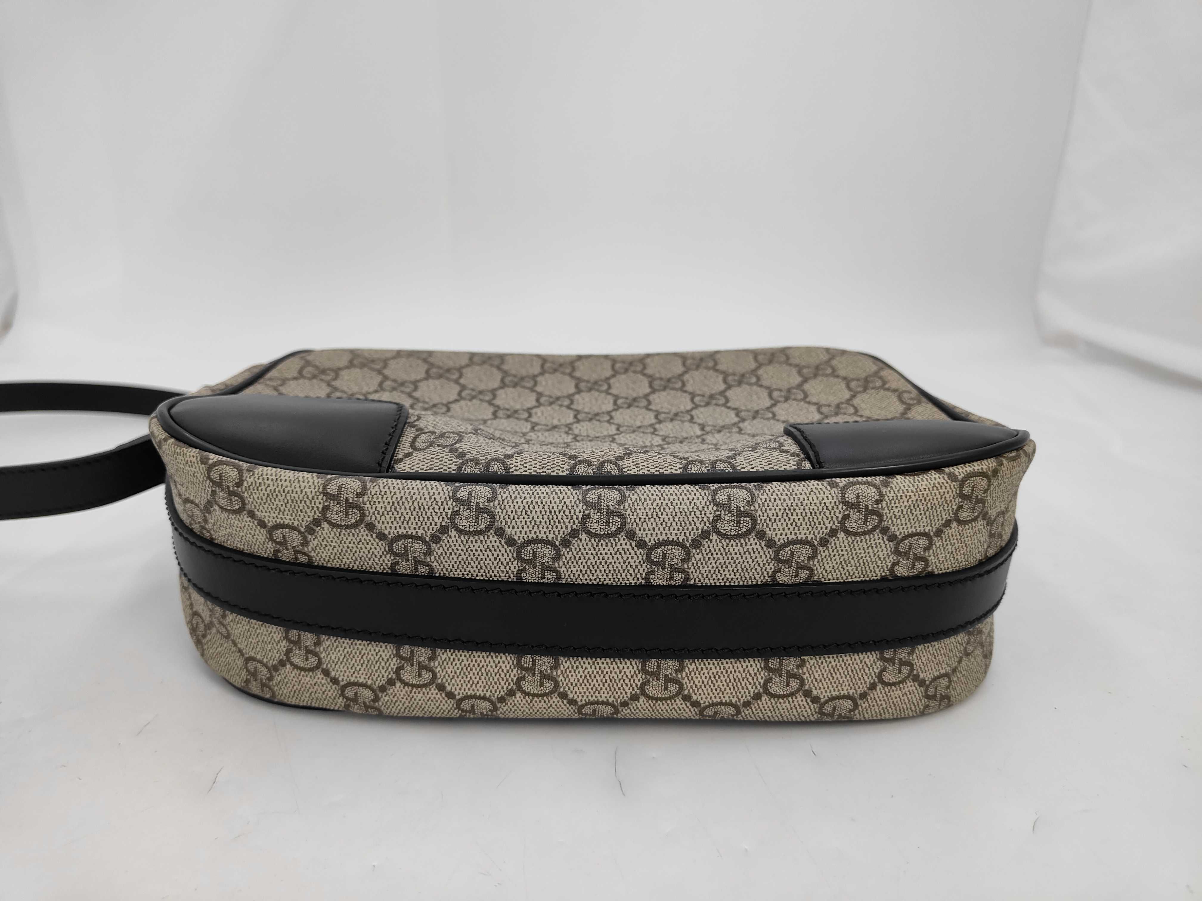 GG Supreme 387507 Camera Shoulder Bag — view 4