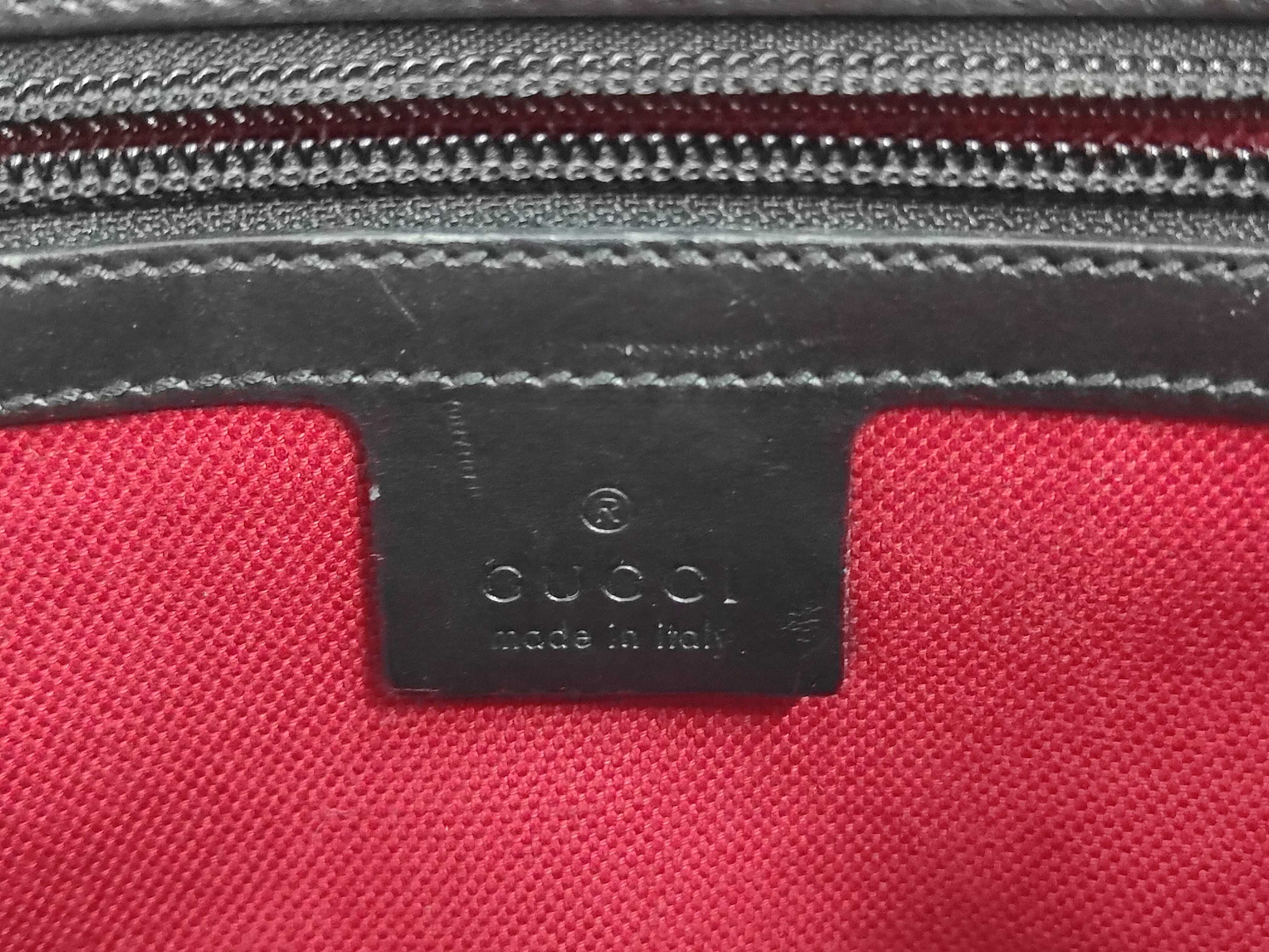 GG Supreme 387507 Camera Shoulder Bag — view 10
